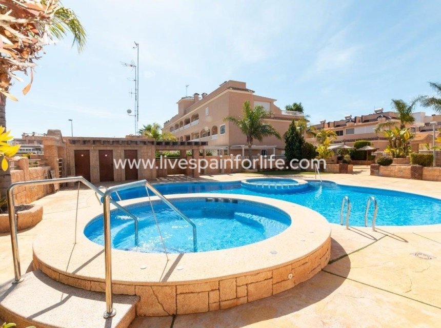 Revente - Apartments -
Orihuela Costa - Los Dolses
