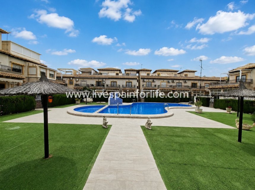 Revente - Apartments -
Orihuela Costa - Punta Prima