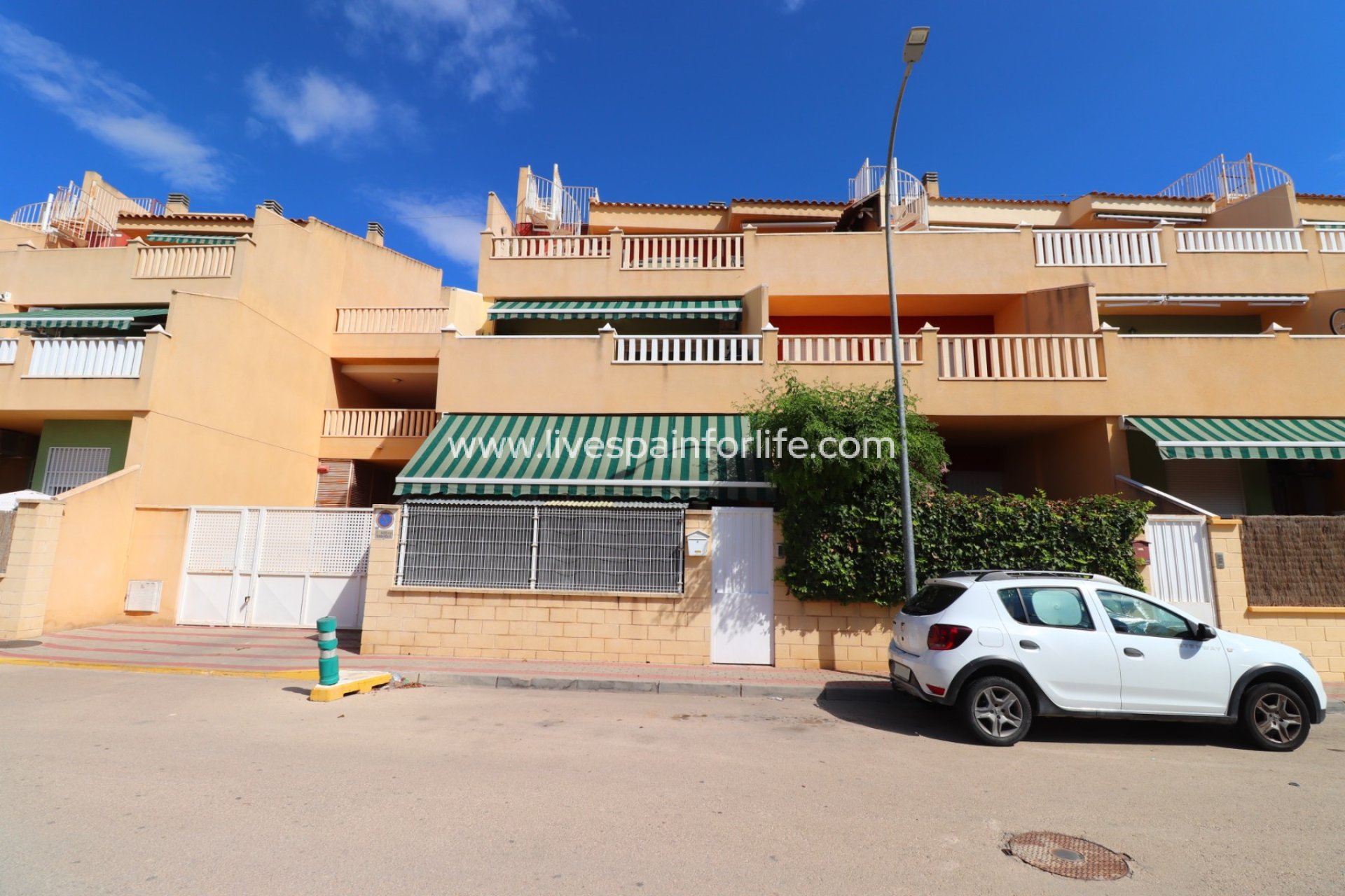 Revente - Apartments -
Rafal - Rafal - Town