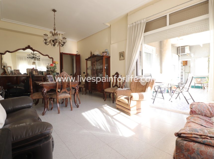 Revente - Apartments -
Rojales