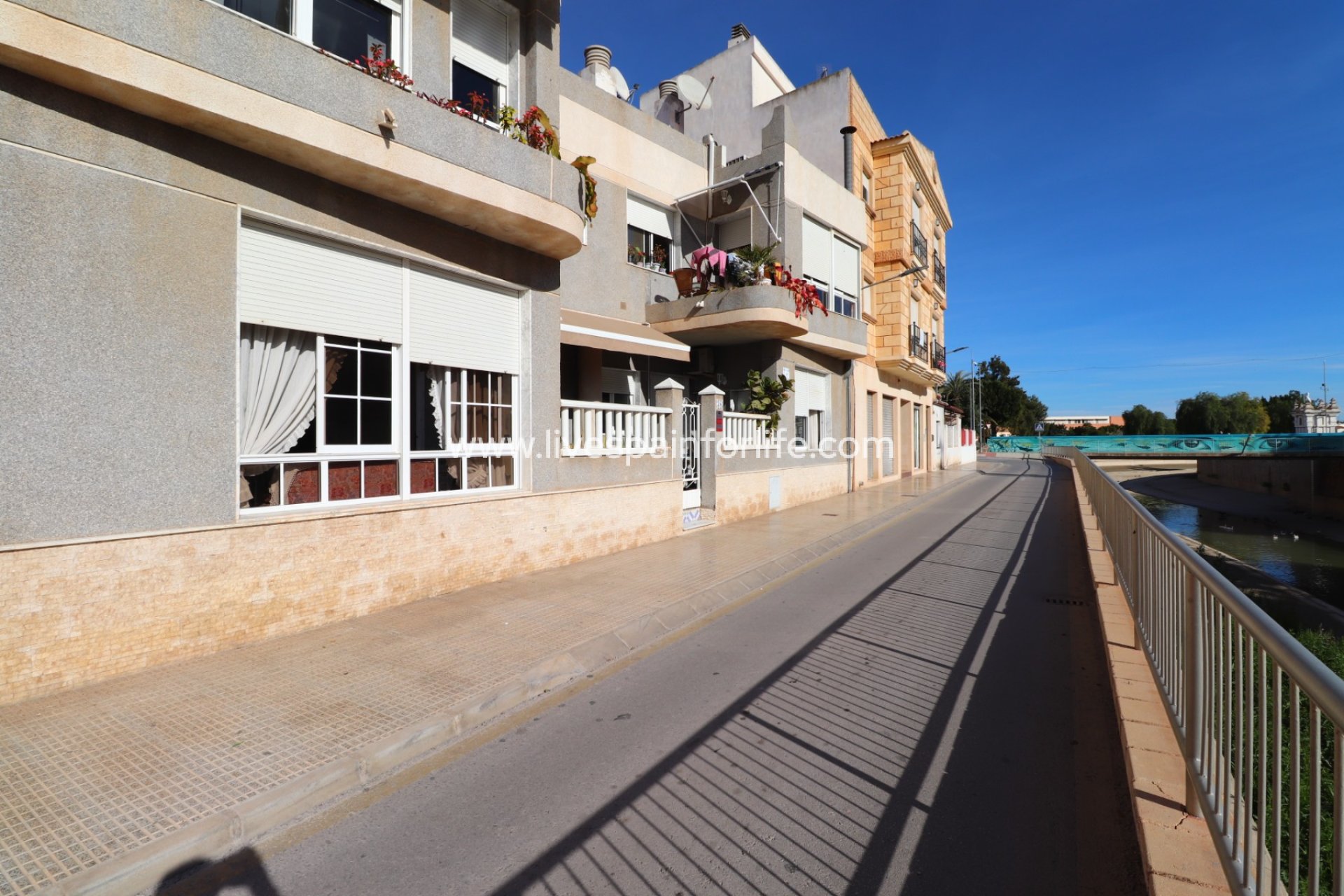 Revente - Apartments -
Rojales