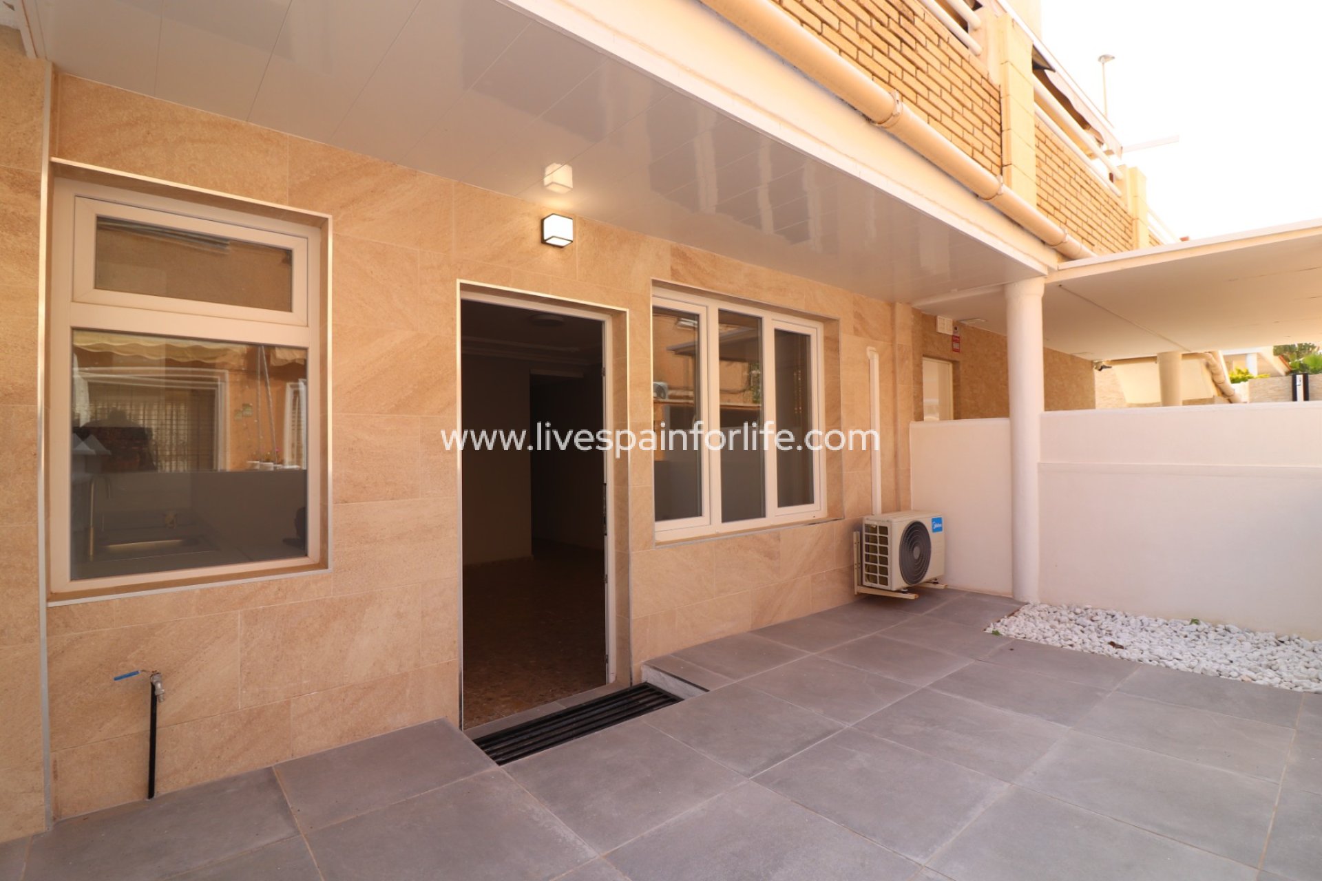 Revente - Apartments -
Torrevieja - Torre La Mata