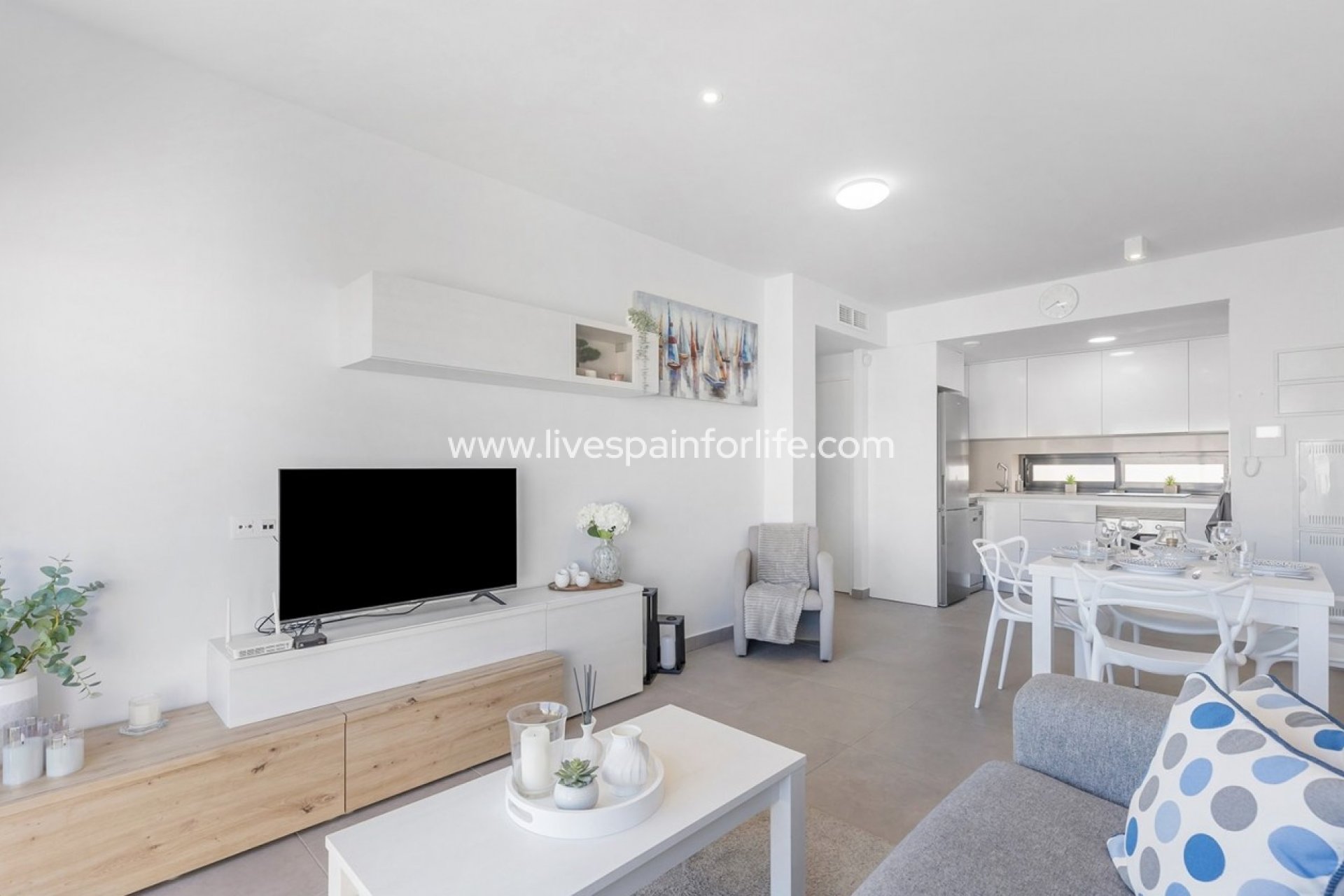 Revente - Apartments -
 - Villamartin