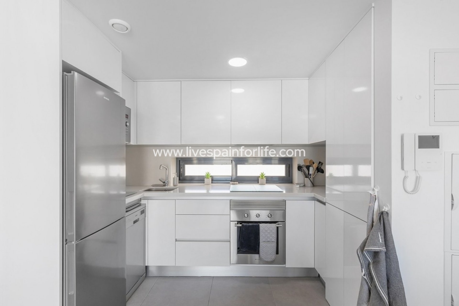 Revente - Apartments -
 - Villamartin