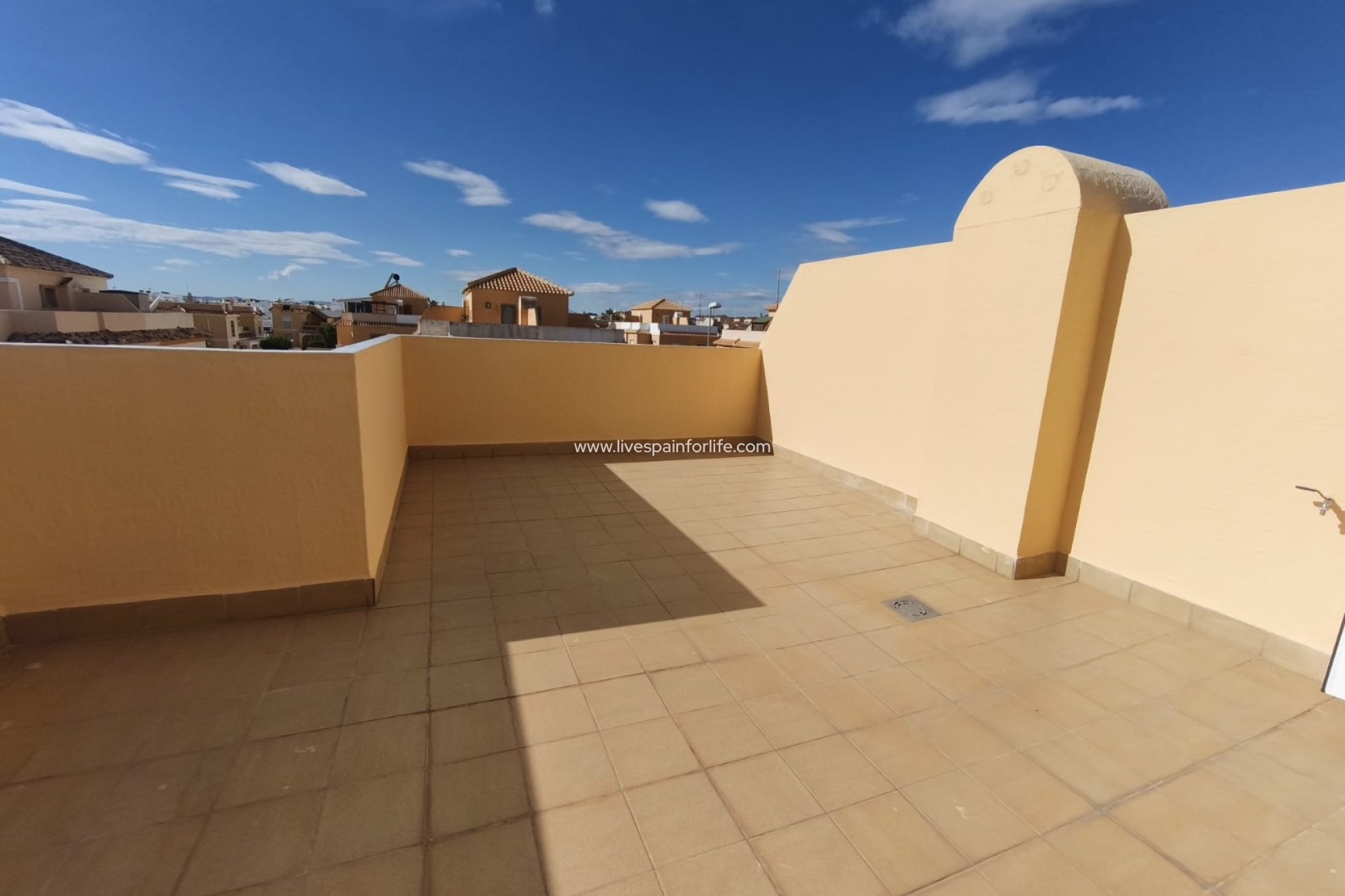 Revente - Bungalow -
Alicante