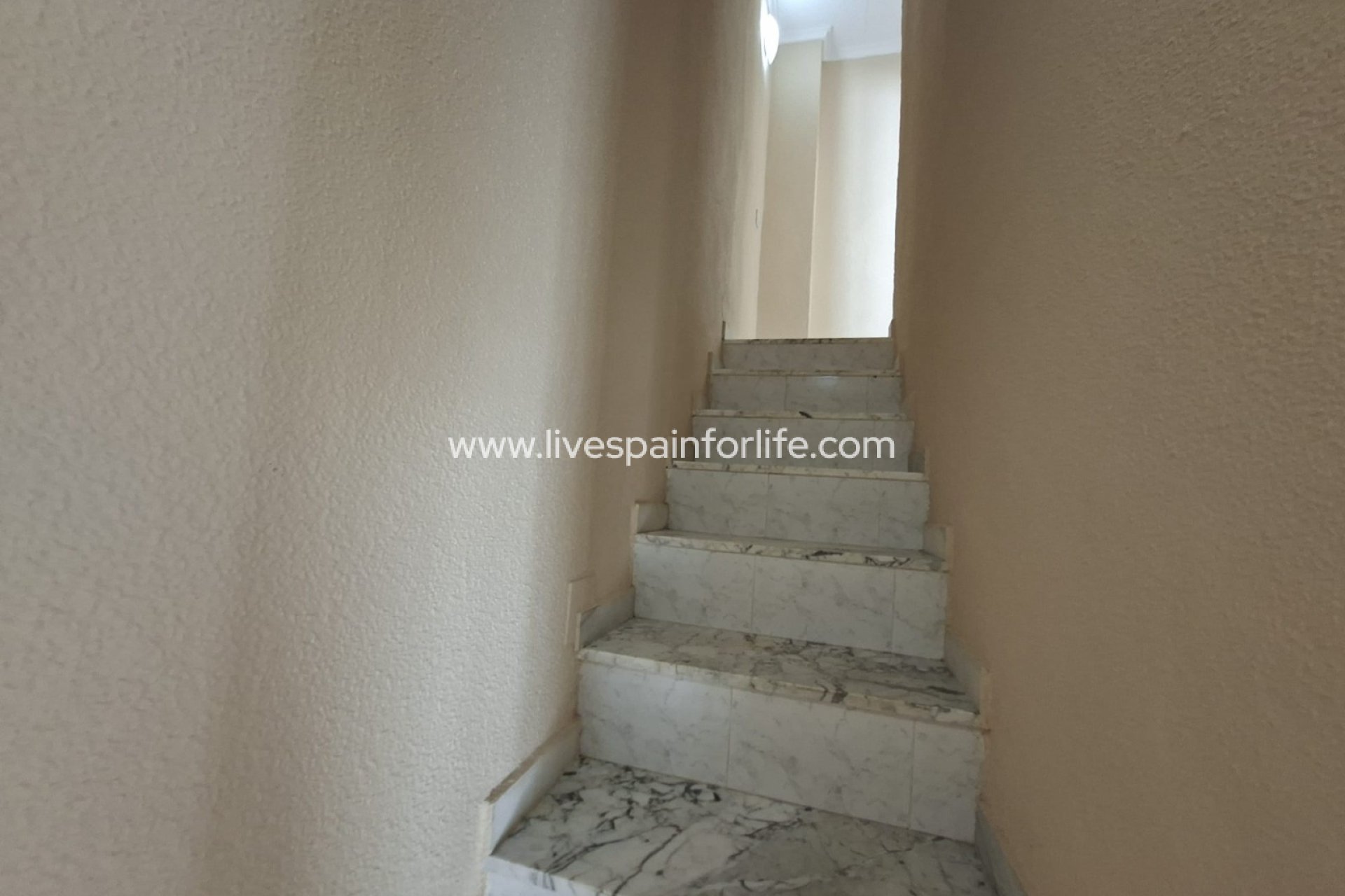 Revente - Bungalow -
Alicante