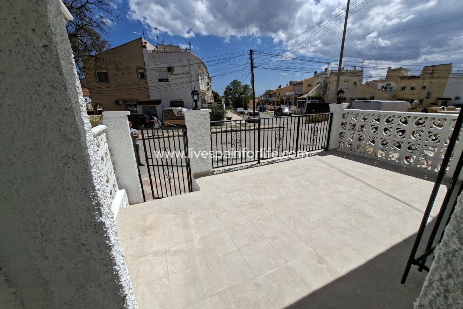 Revente - Bungalow -
Alicante