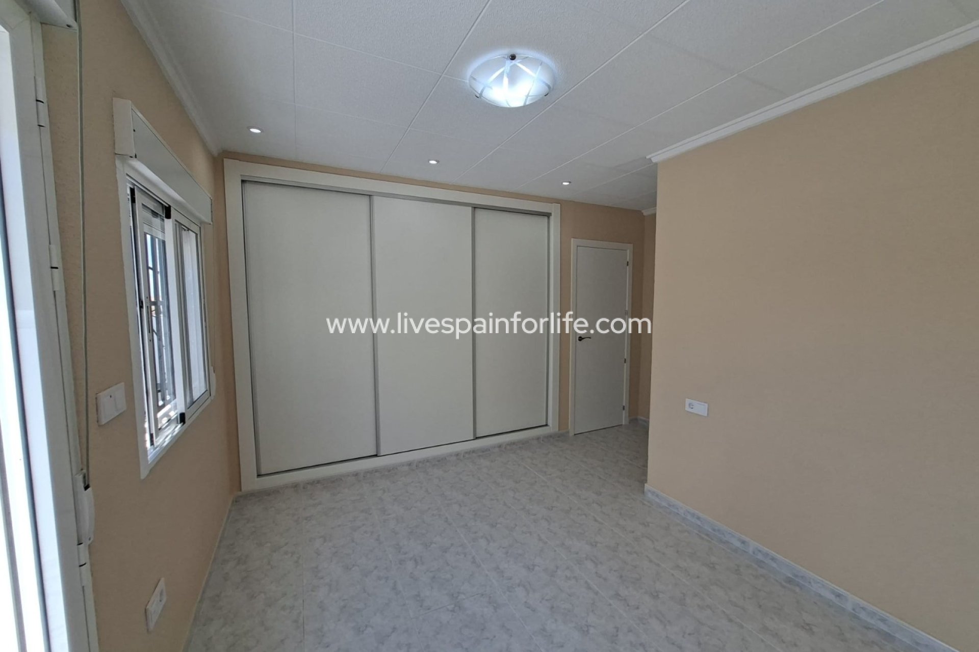 Revente - Bungalow -
San Fulgencio - Urb. La Marina