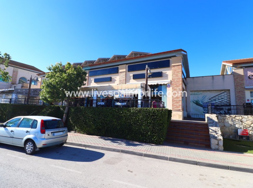 Revente - Commercial -
Algorfa - La Finca Golf