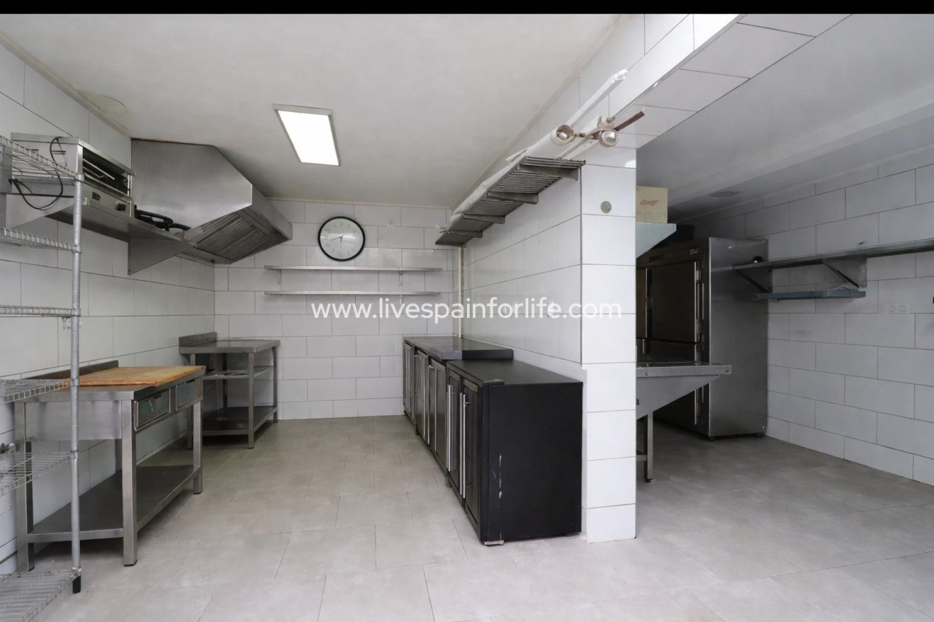 Revente - Commercial -
Benijofar - Benijofar - Village