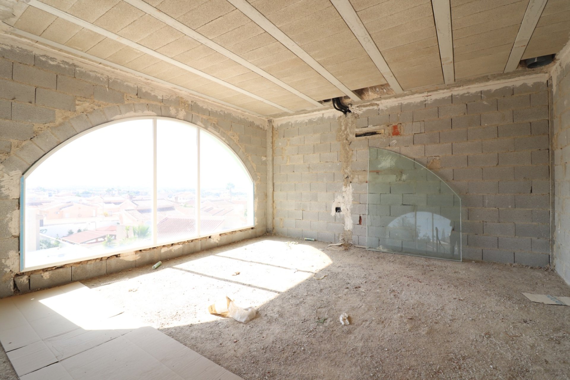 Revente - Commercial -
Benimar - Benimar II