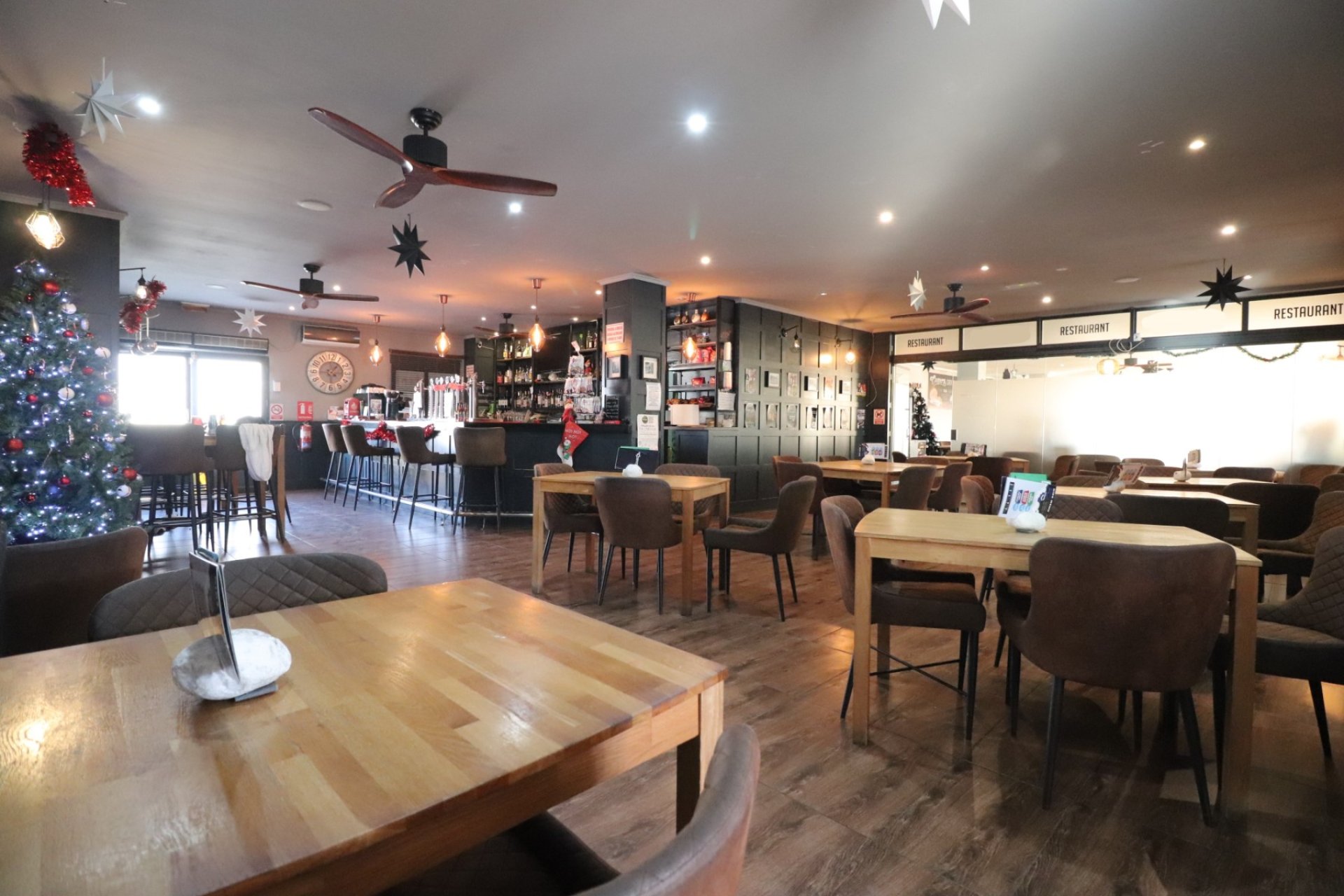 Revente - Commercial -
Ciudad Quesada - Doña Pepa