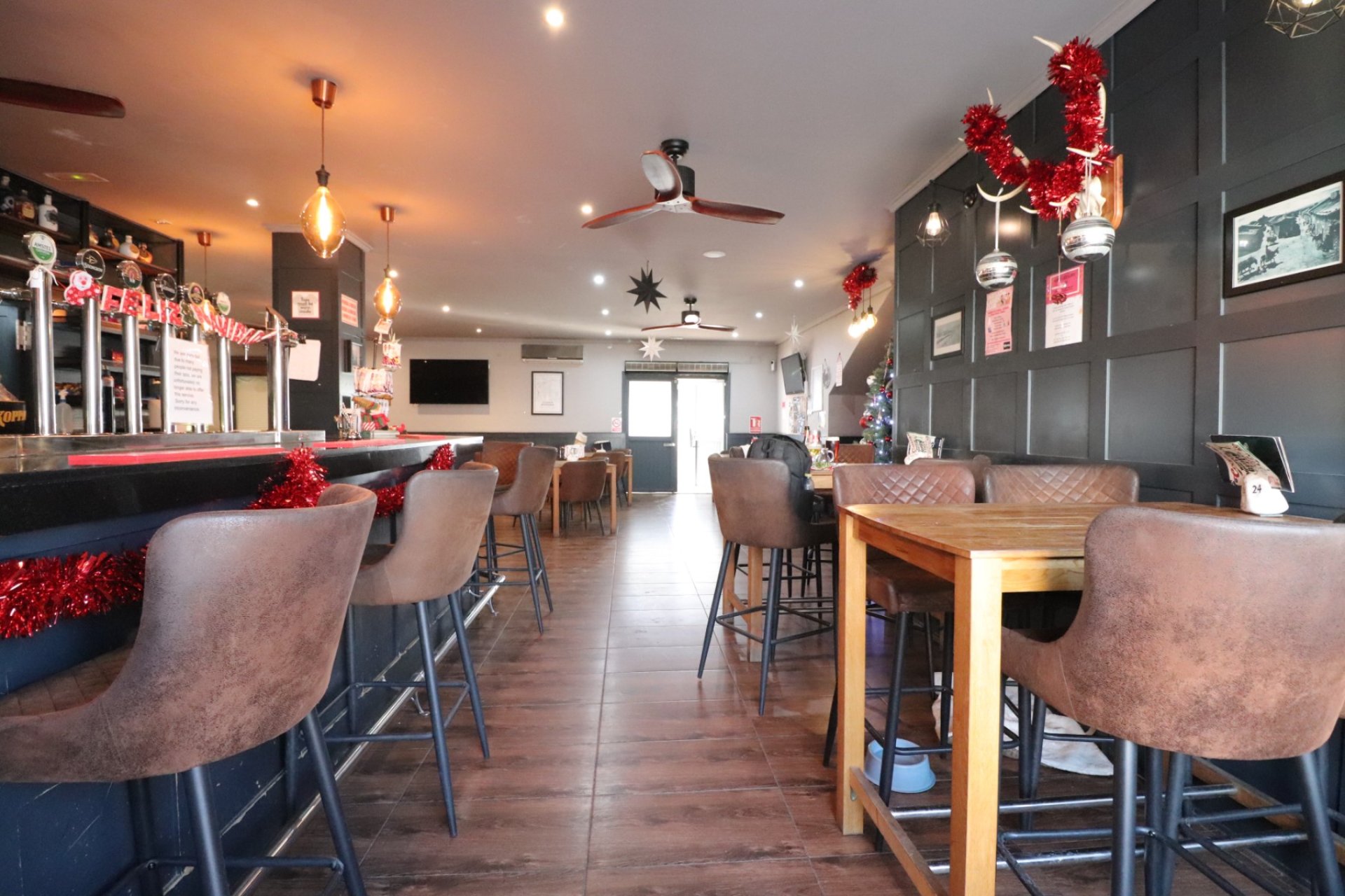 Revente - Commercial -
Ciudad Quesada - Doña Pepa