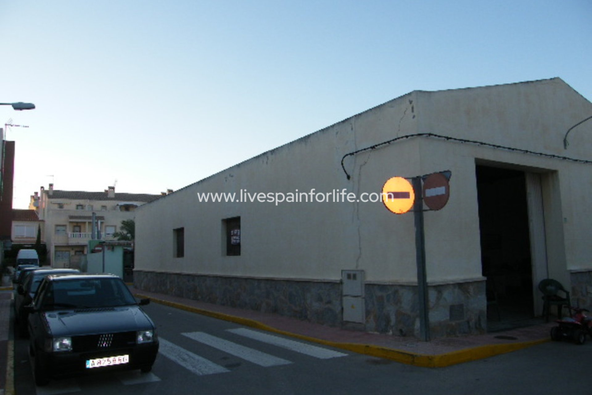 Revente - Commercial -
Daya Vieja