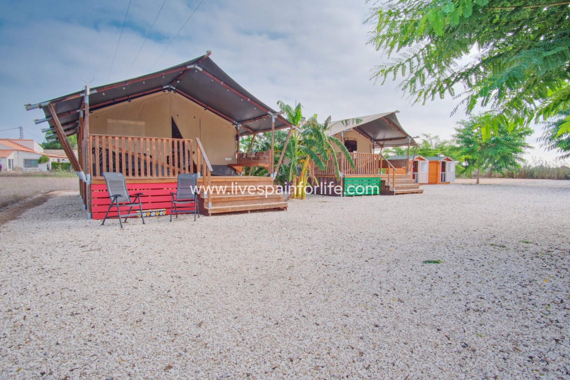 Revente - Commercial -
Dolores - Dolores - Country