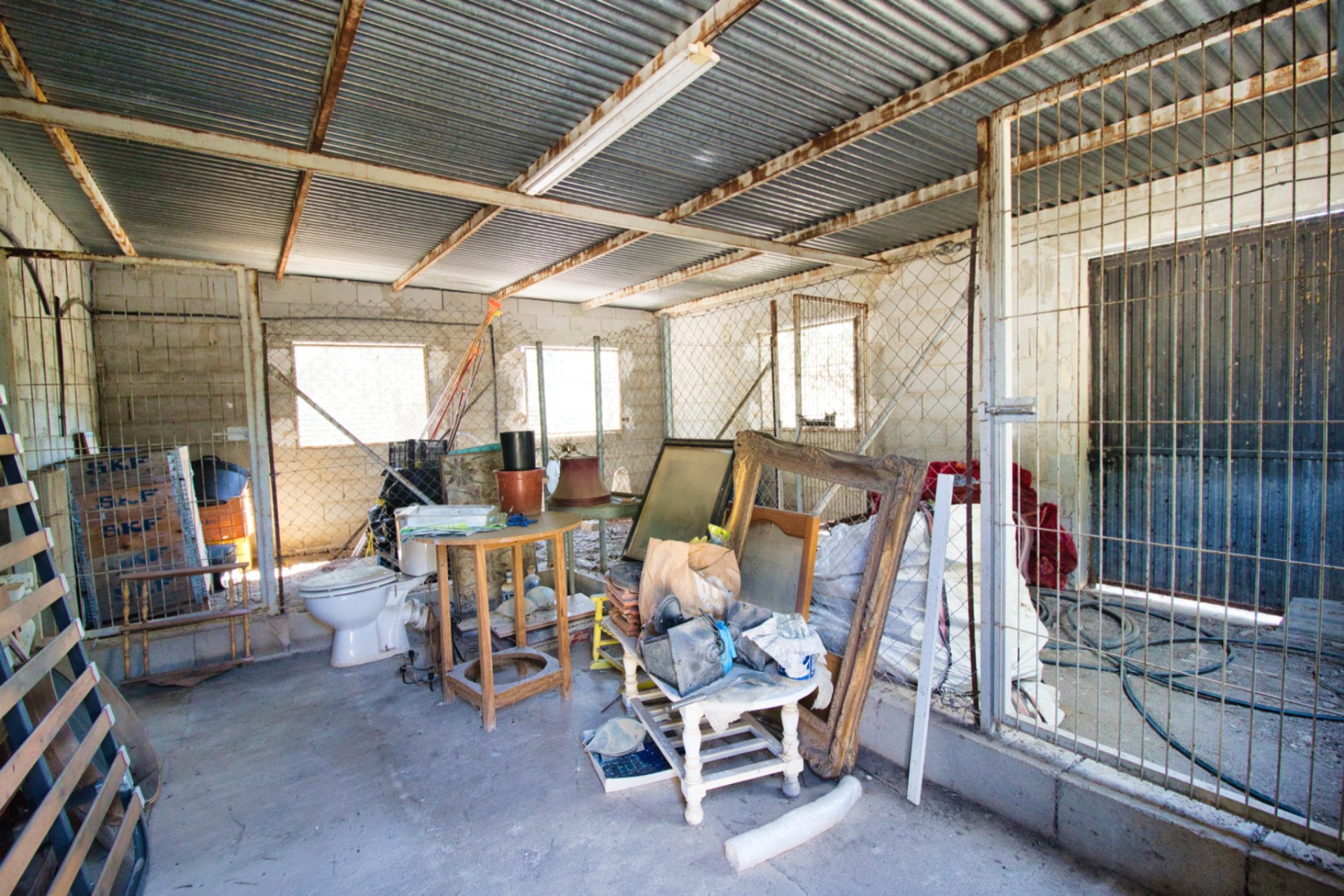 Revente - Commercial -
Dolores - 