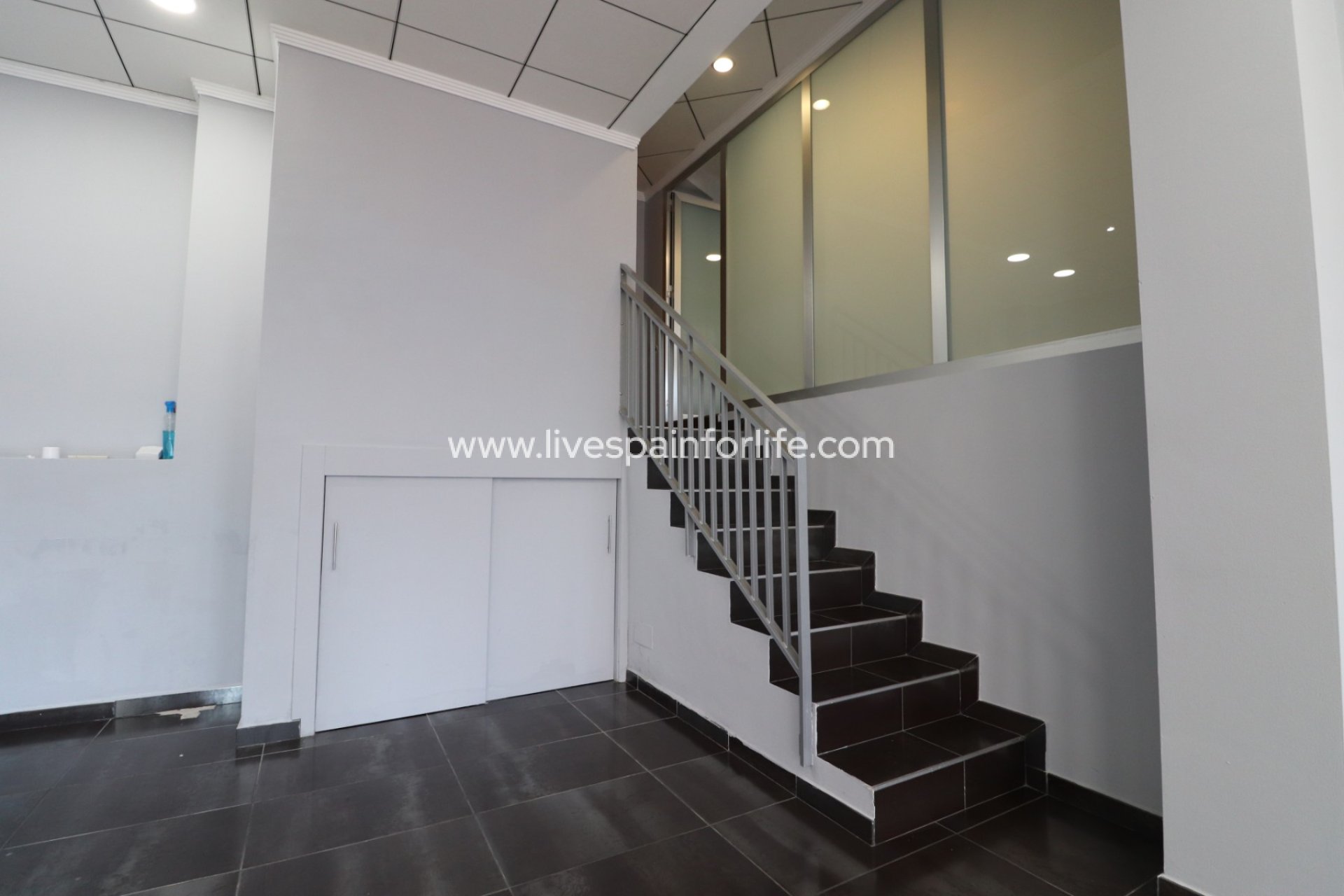 Revente - Commercial -
Formentera del Segura - Formentera - Village