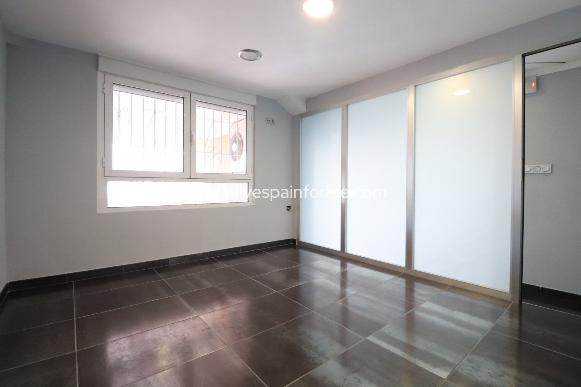 Revente - Commercial -
Formentera del Segura - Formentera - Village