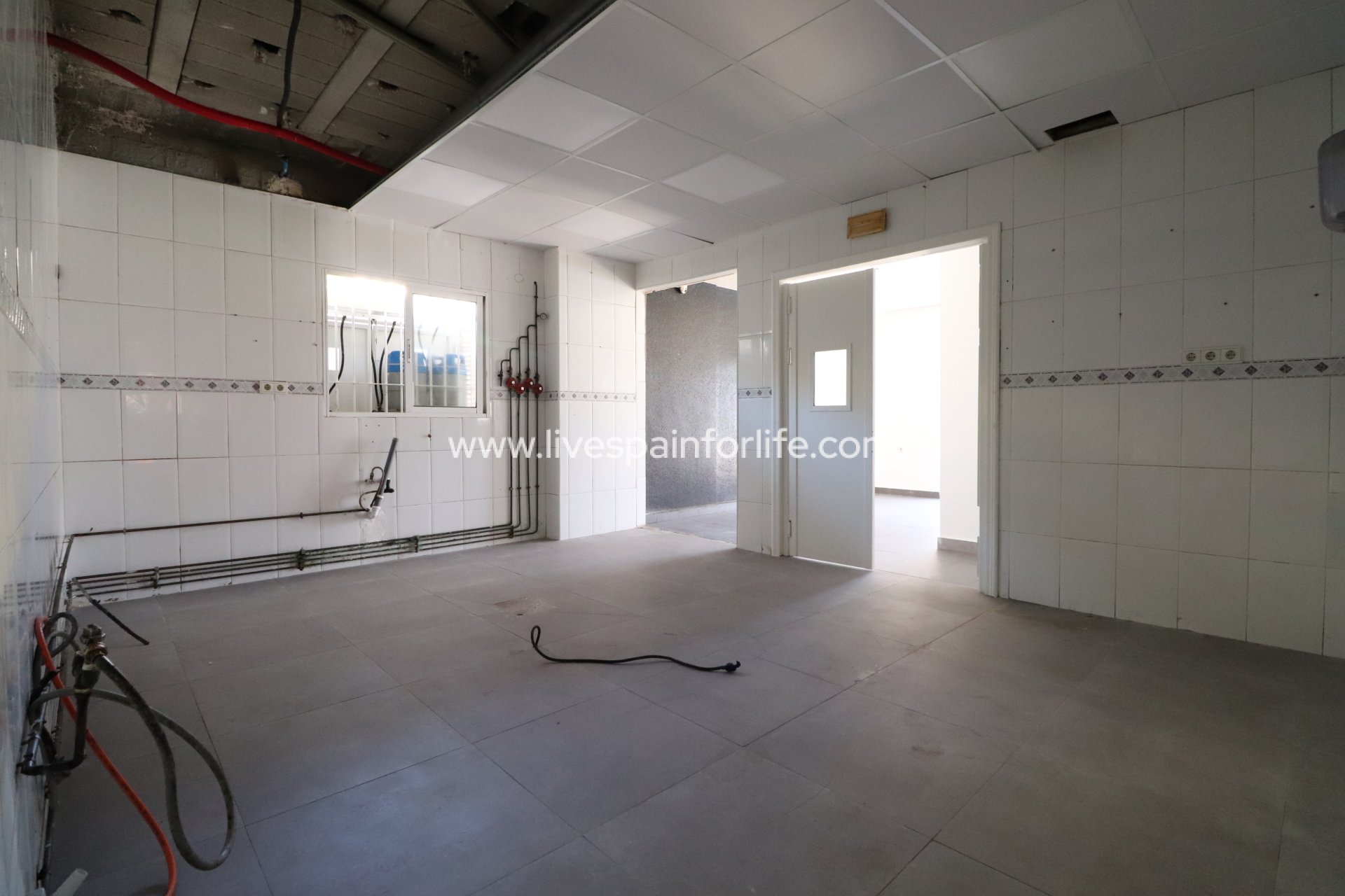 Revente - Commercial (Freehold) -
Ciudad Quesada - La Marquesa