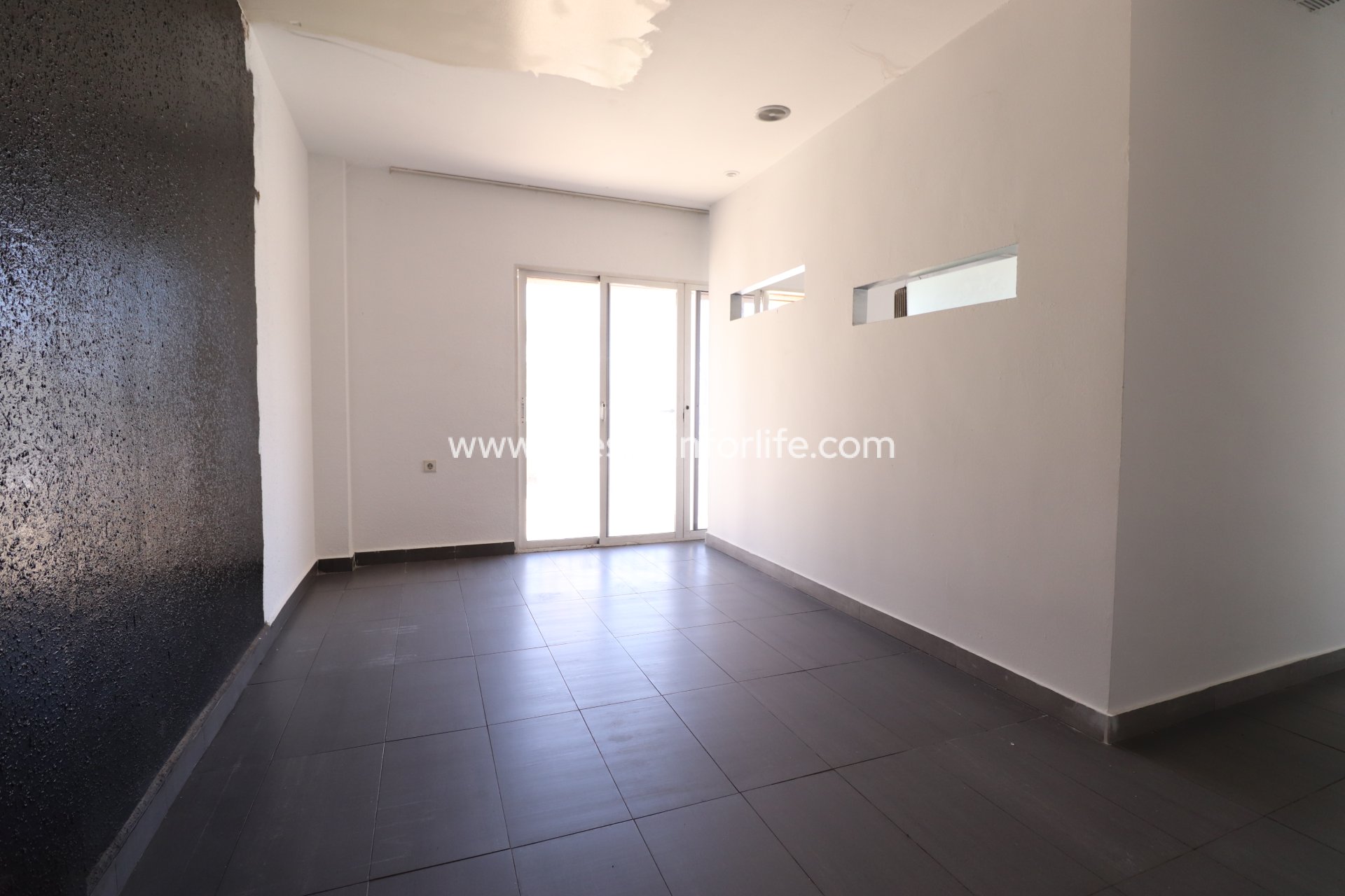 Revente - Commercial (Freehold) -
Ciudad Quesada - La Marquesa