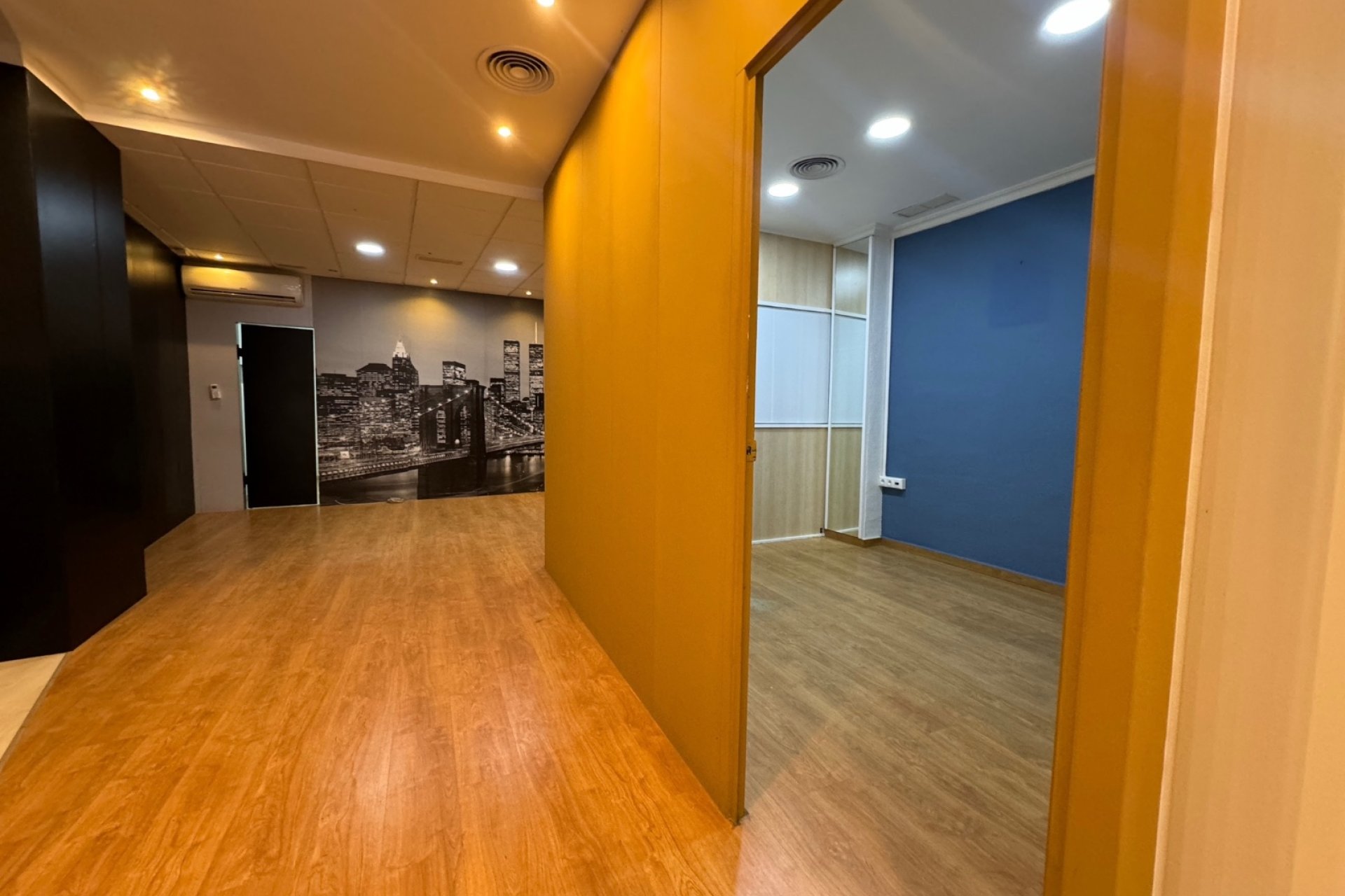 Revente - Commercial -
Guardamar del Segura - Guardamar