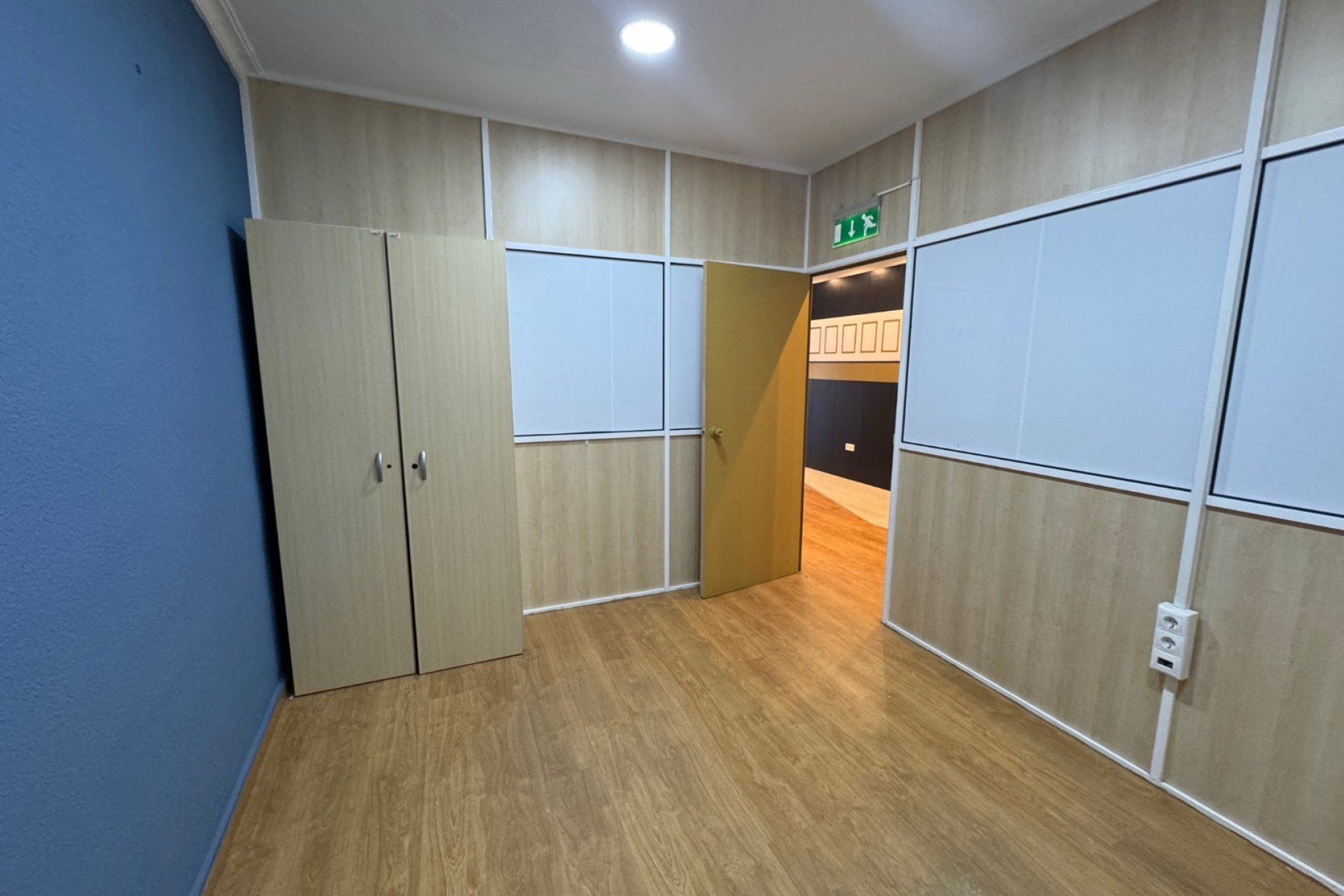 Revente - Commercial -
Guardamar del Segura - Guardamar