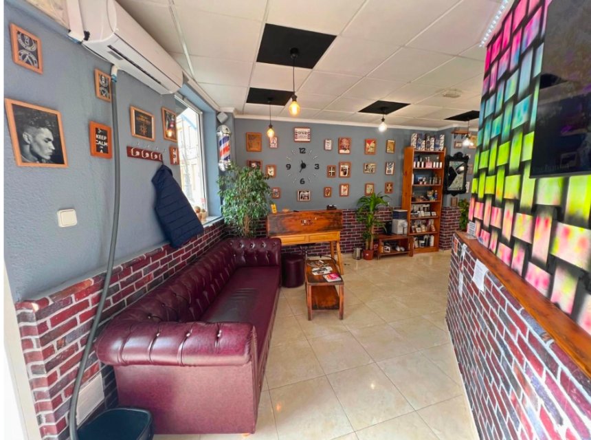 Revente - Commercial -
Guardamar del Segura - Guardamar