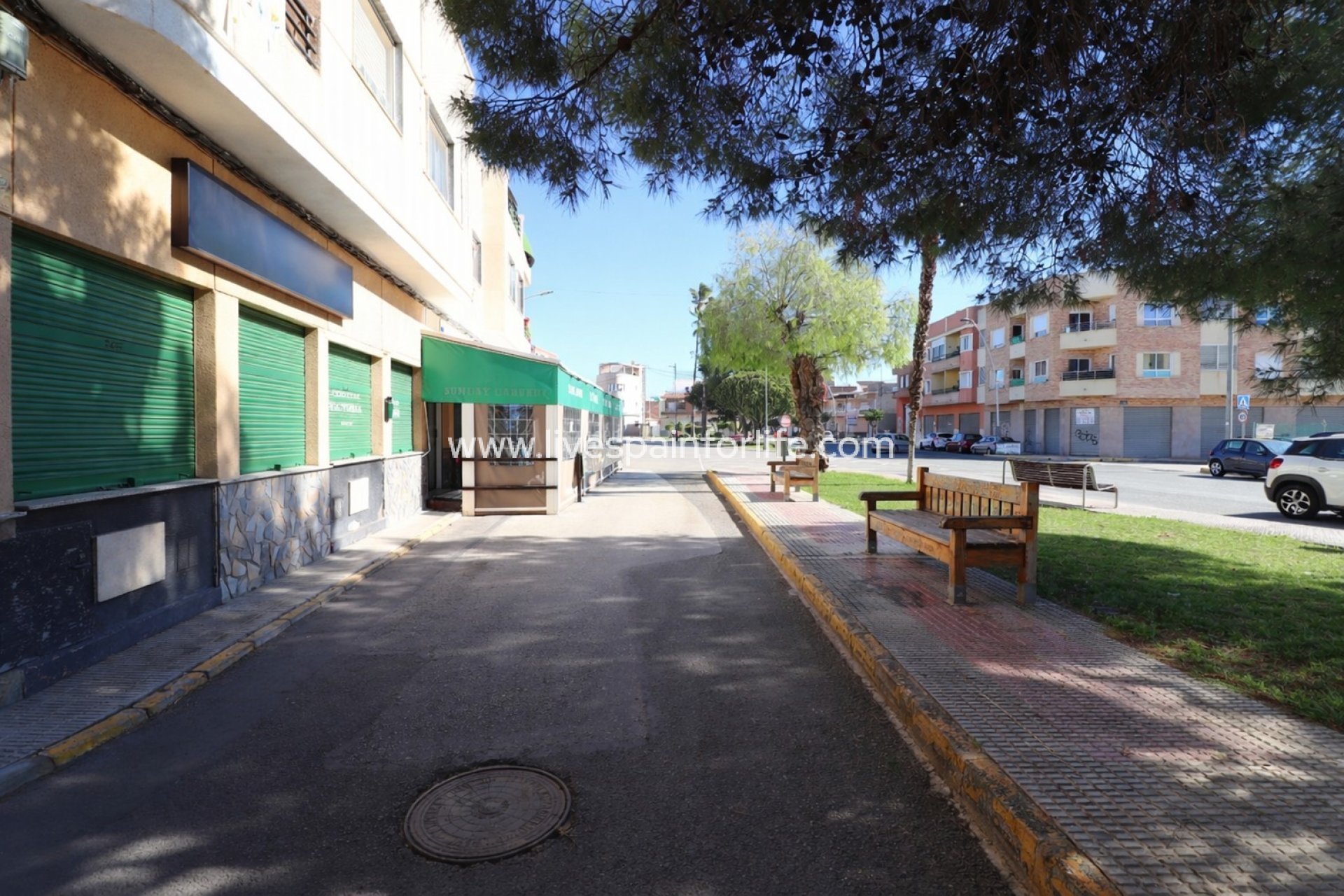 Revente - Commercial (Leasehold) -
Catral - Catral - Town