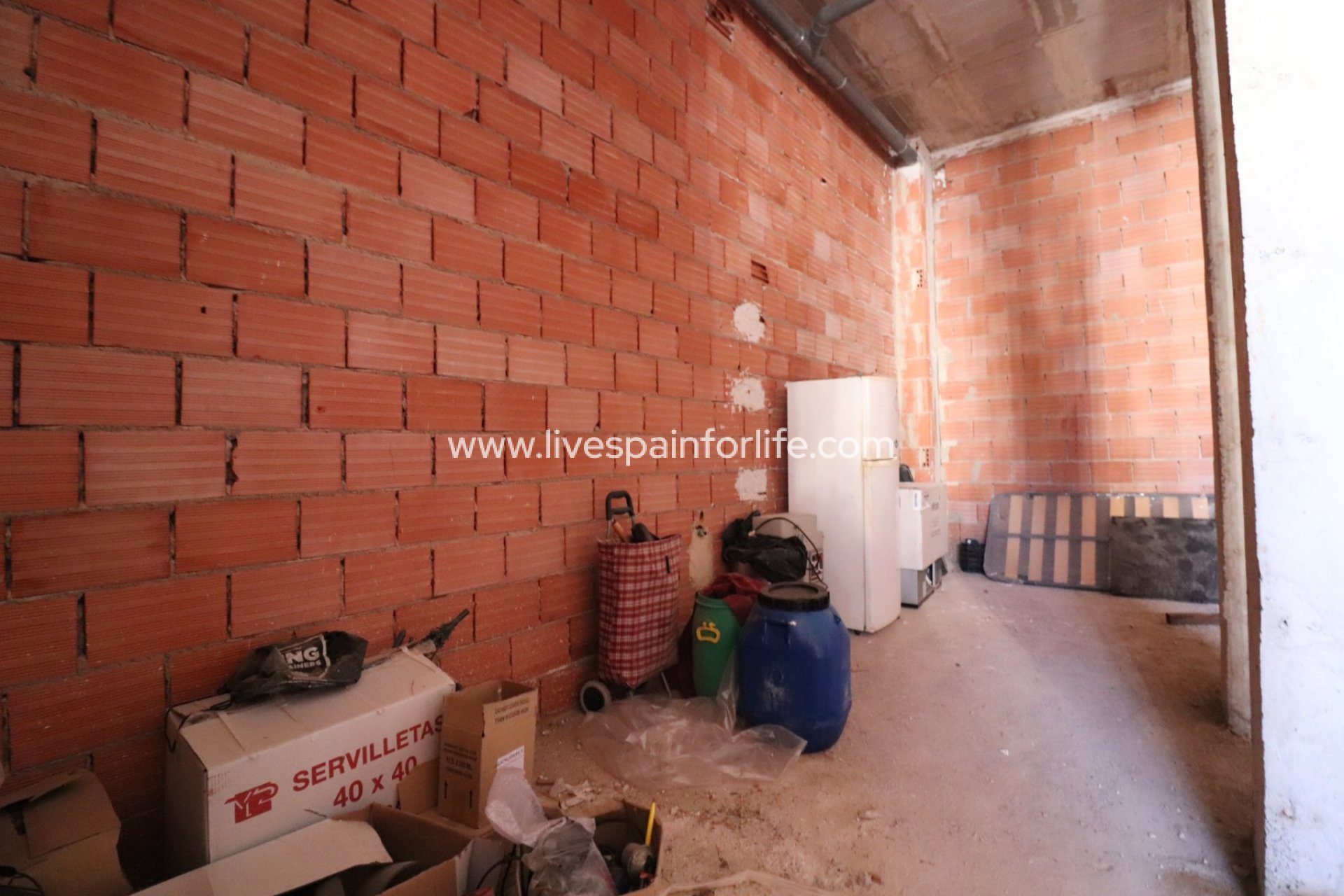 Revente - Commercial -
Los Montesinos - Entre Naranjos / Vistabella Golf