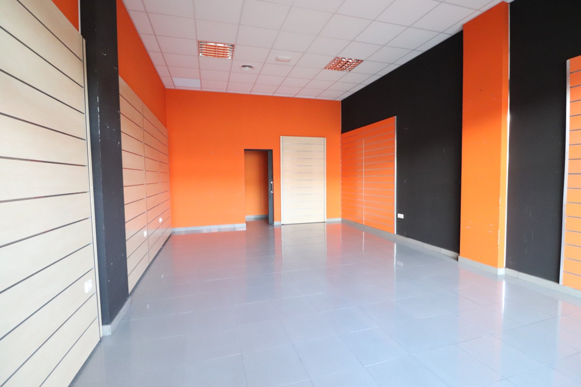 Revente - Commercial -
San Fulgencio - Bahia de Las Dunas