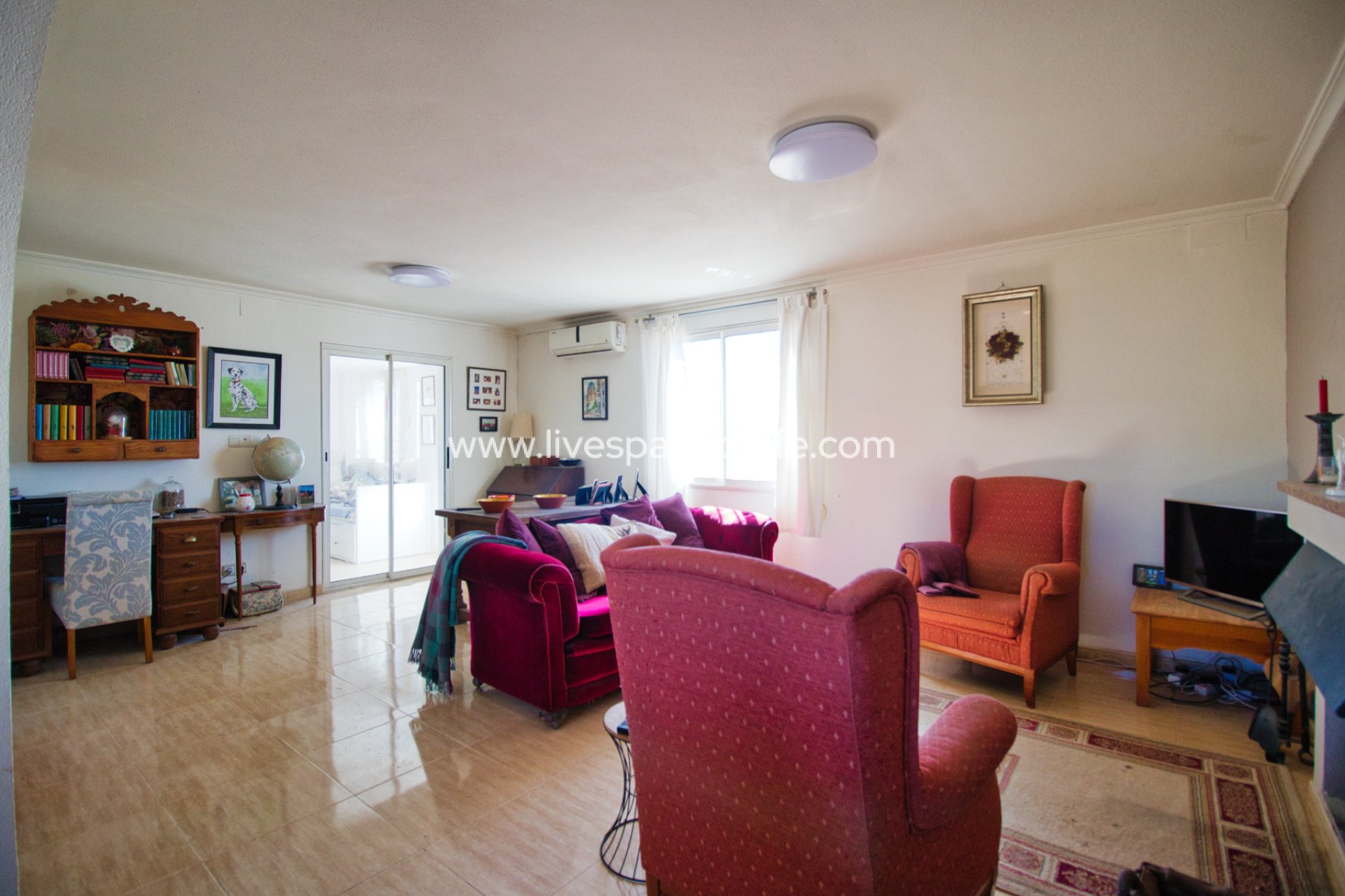 Revente - Equestrian -
Alicante