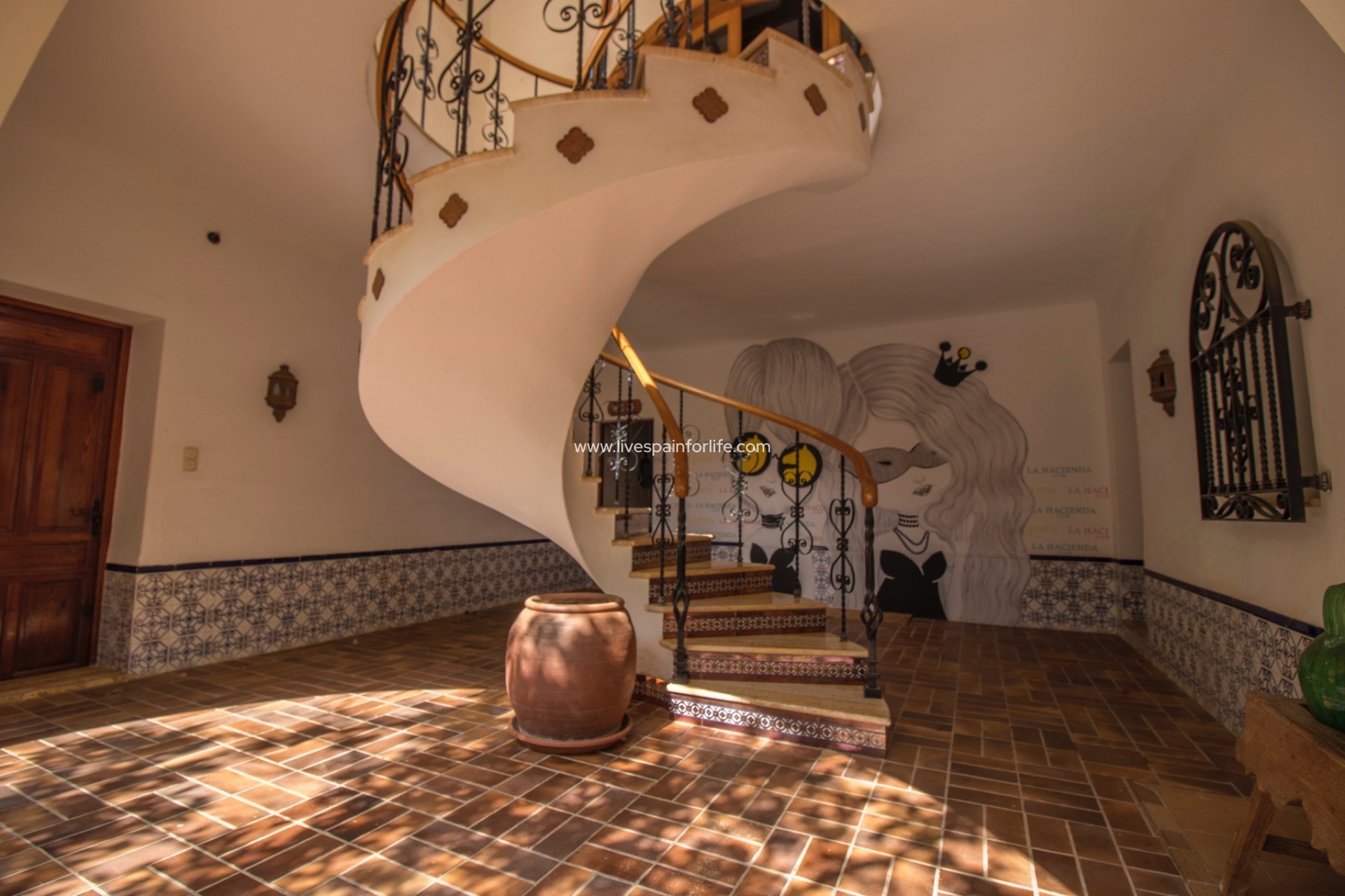 Revente - Equestrian -
Novelda