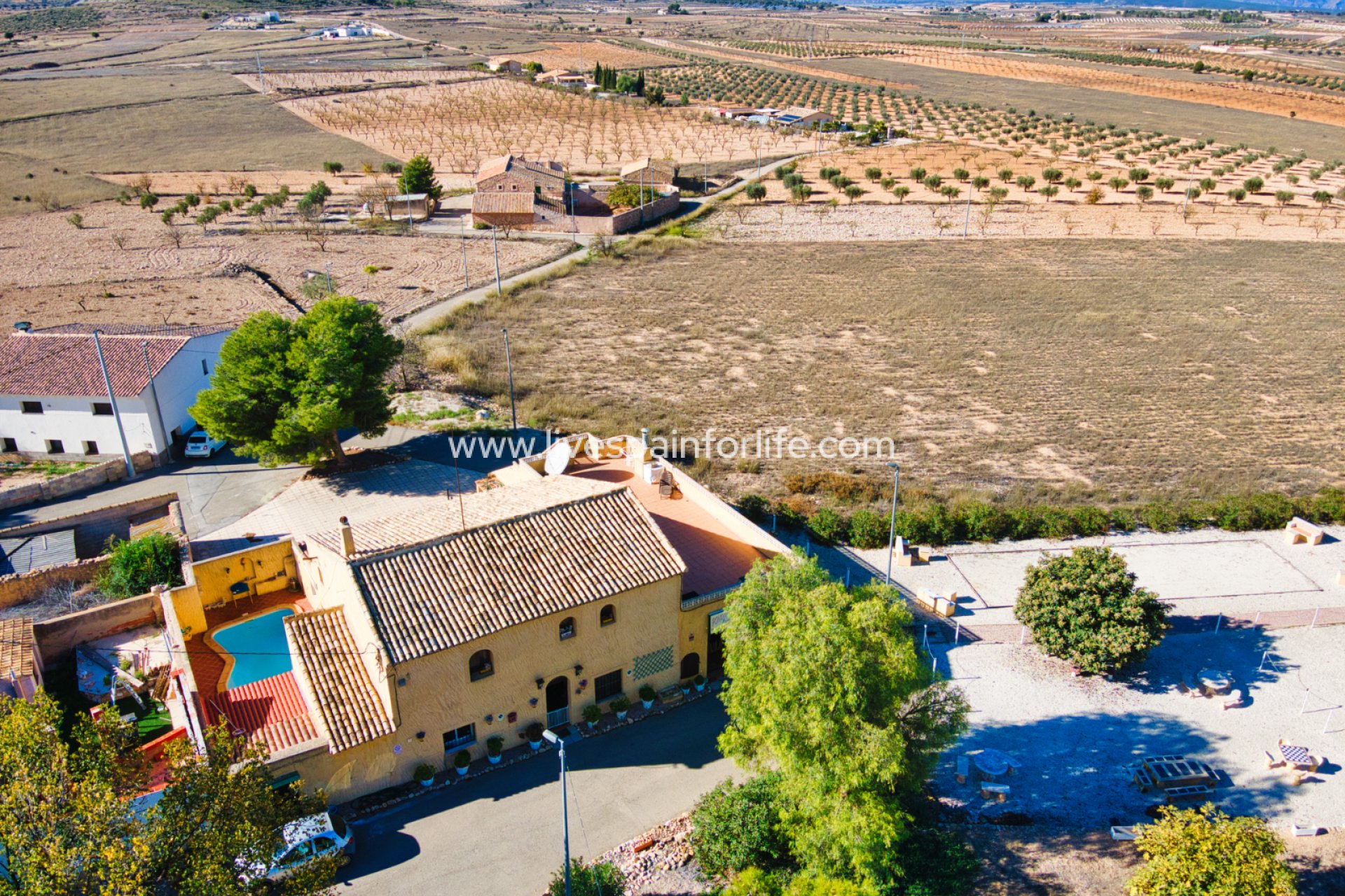 Revente - Maison de campagne -
Abanilla