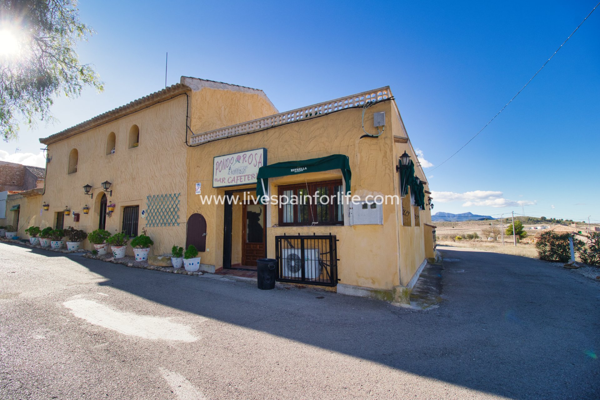 Revente - Maison de campagne -
Abanilla