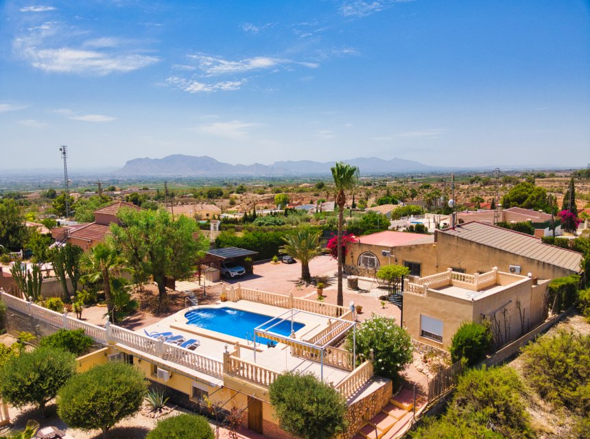 Revente - Maison de campagne -
Albatera