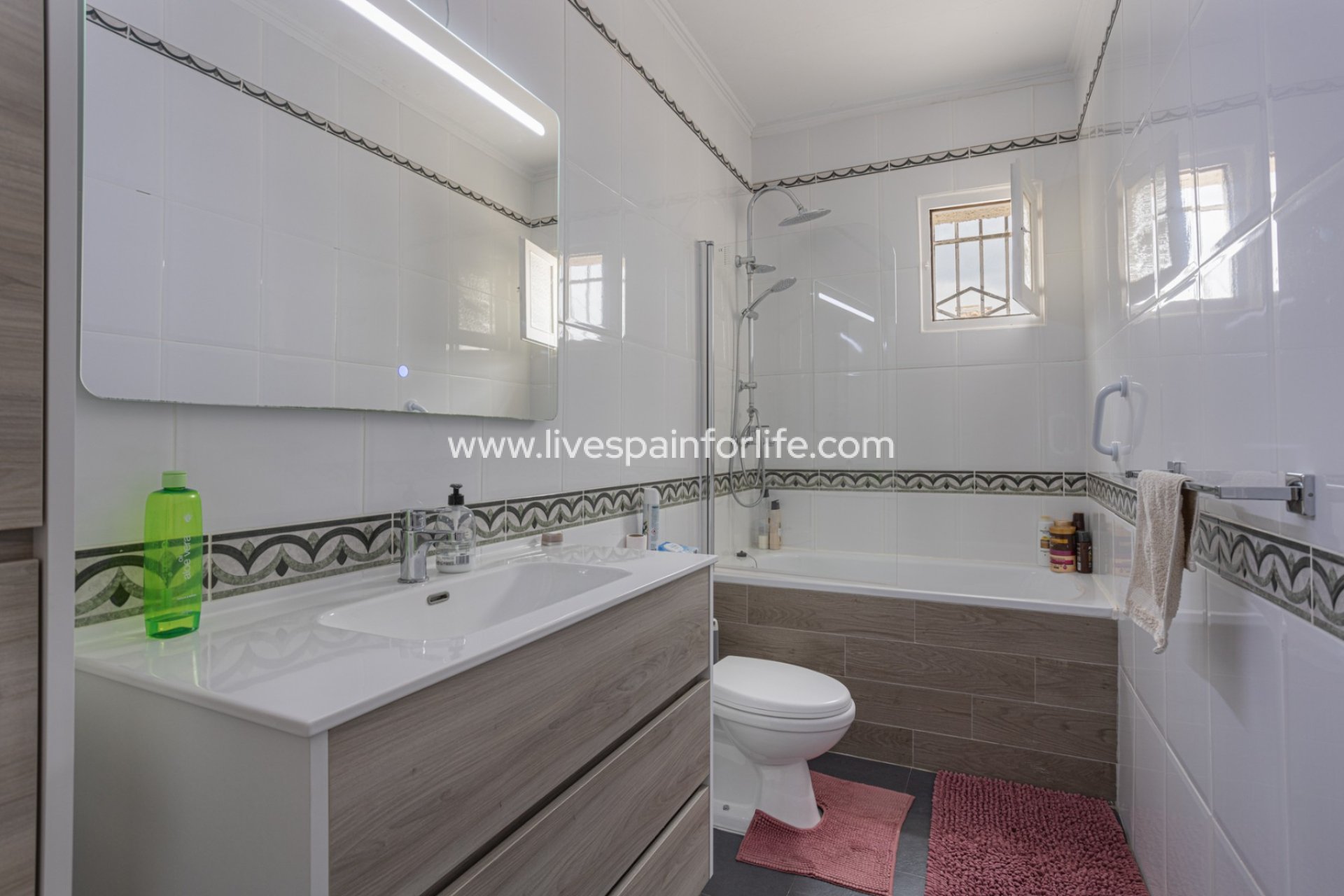 Revente - Maison de campagne -
Albatera