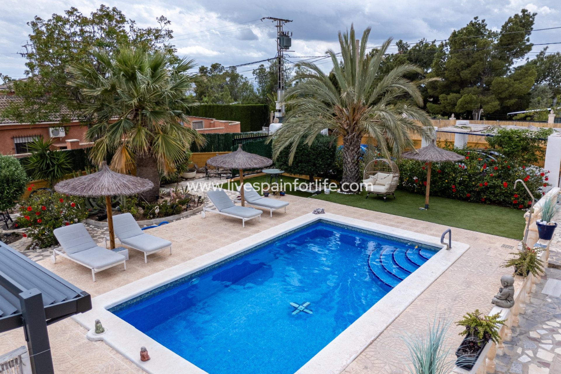 Revente - Maison de campagne -
Albatera