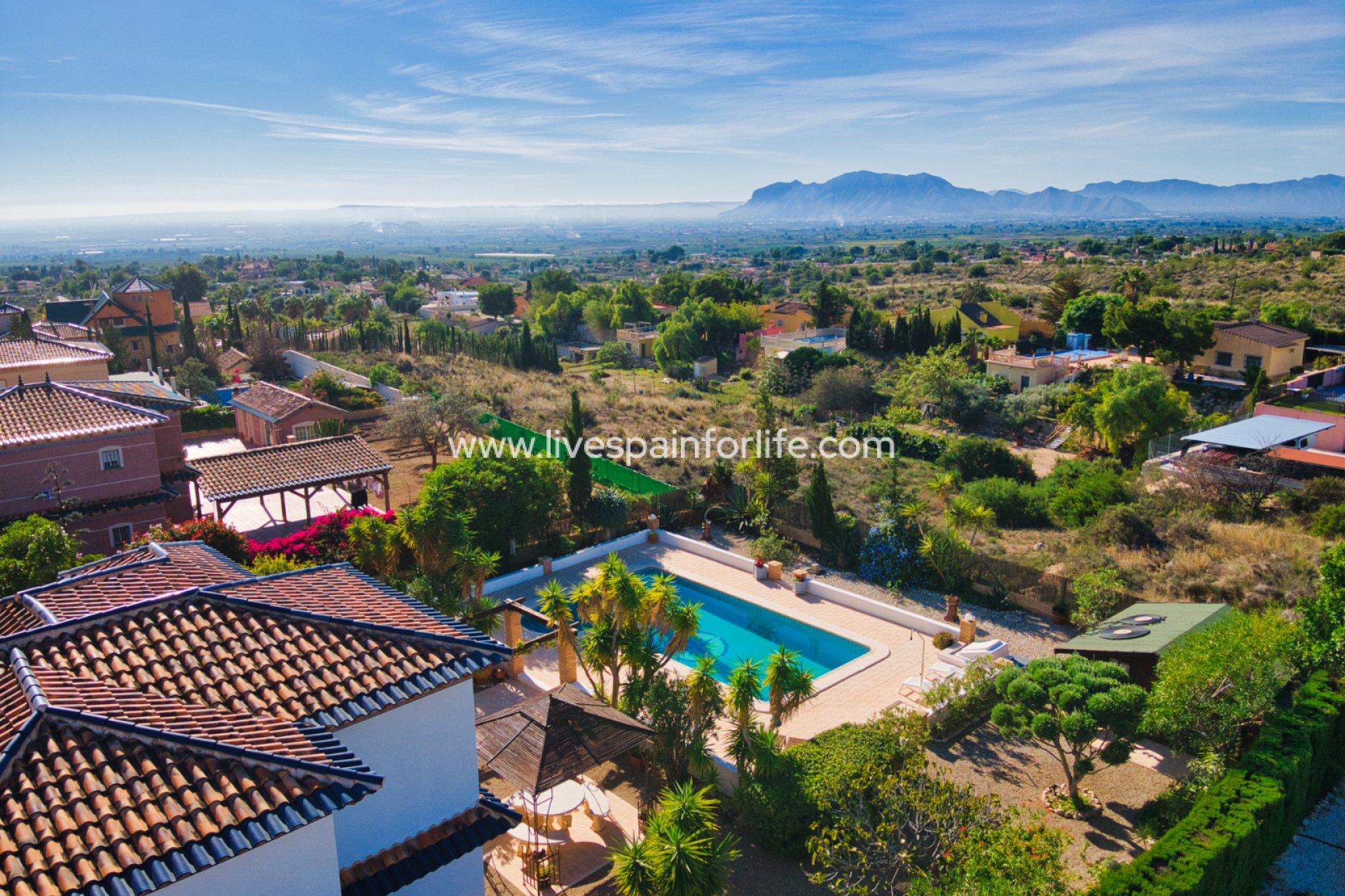 Revente - Maison de campagne -
Albatera