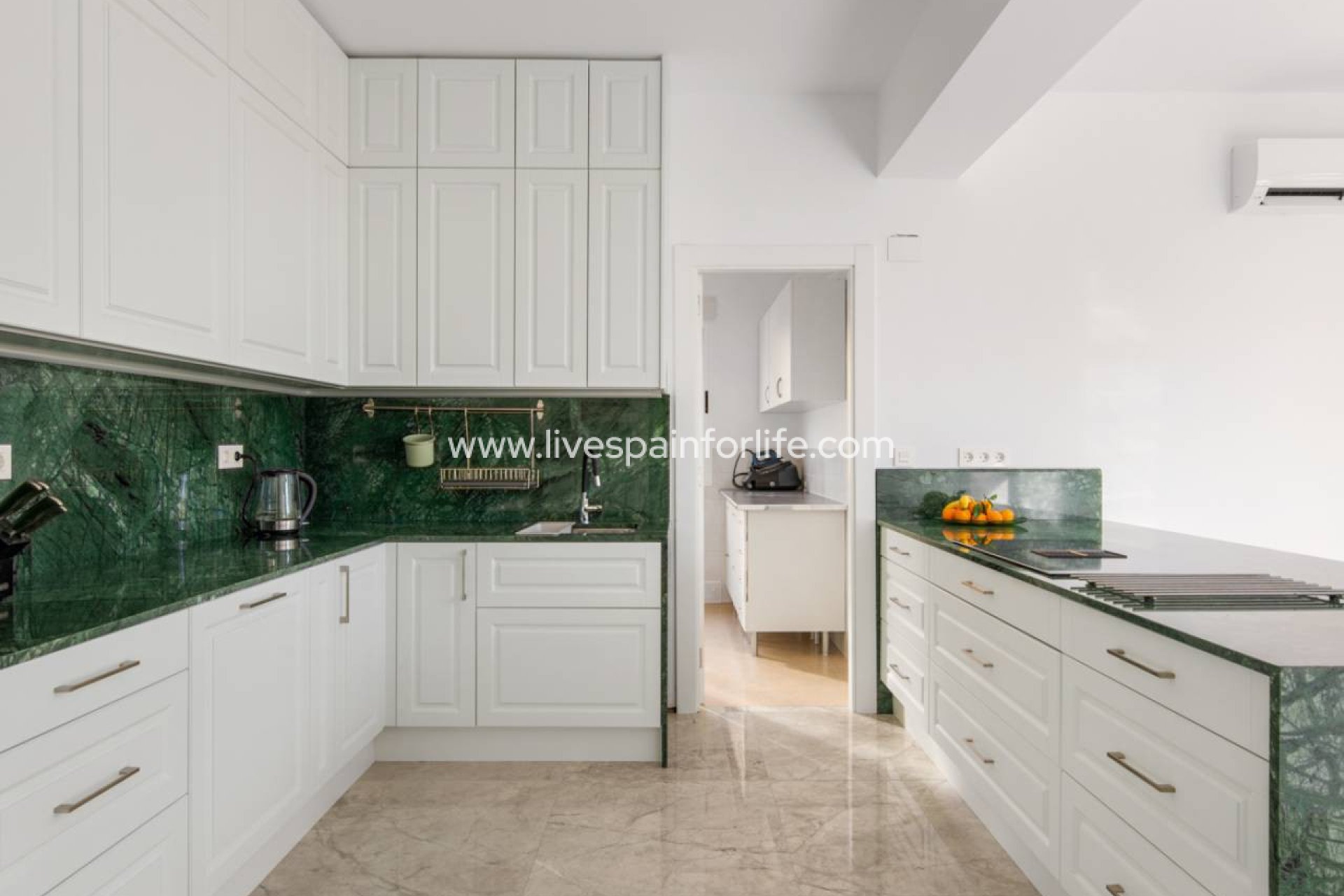 Revente - Maison de campagne -
Alicante