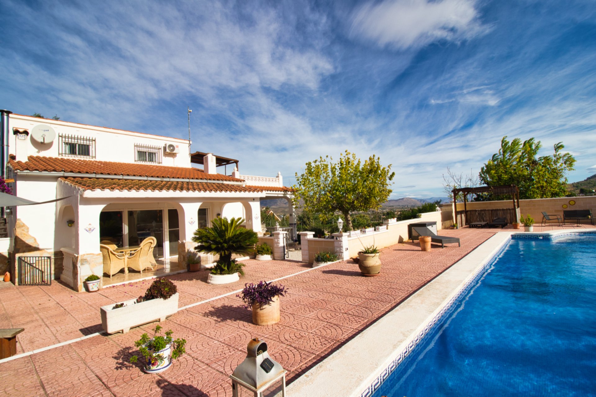 Revente - Maison de campagne -
Alicante