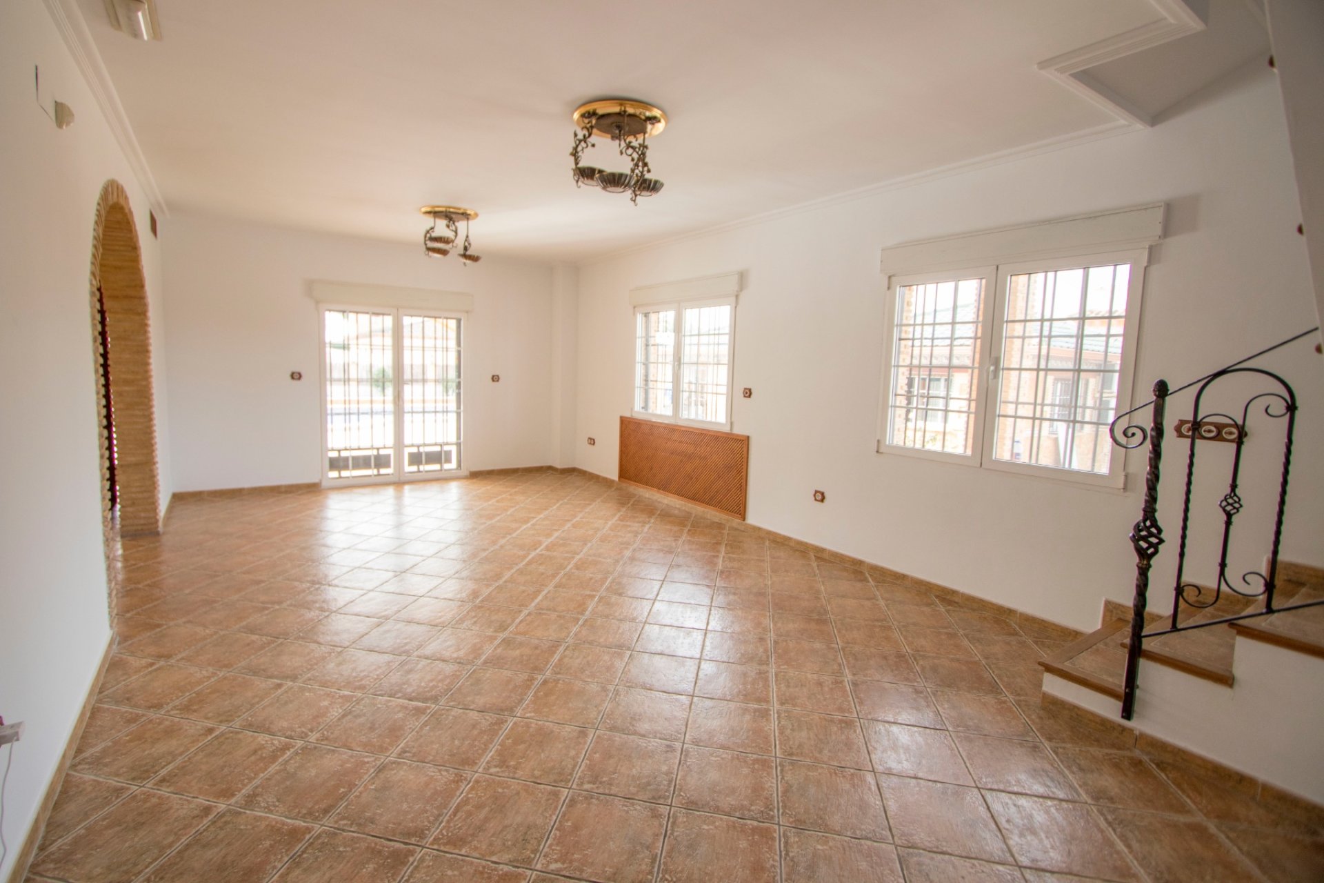 Revente - Maison de campagne -
Alicante