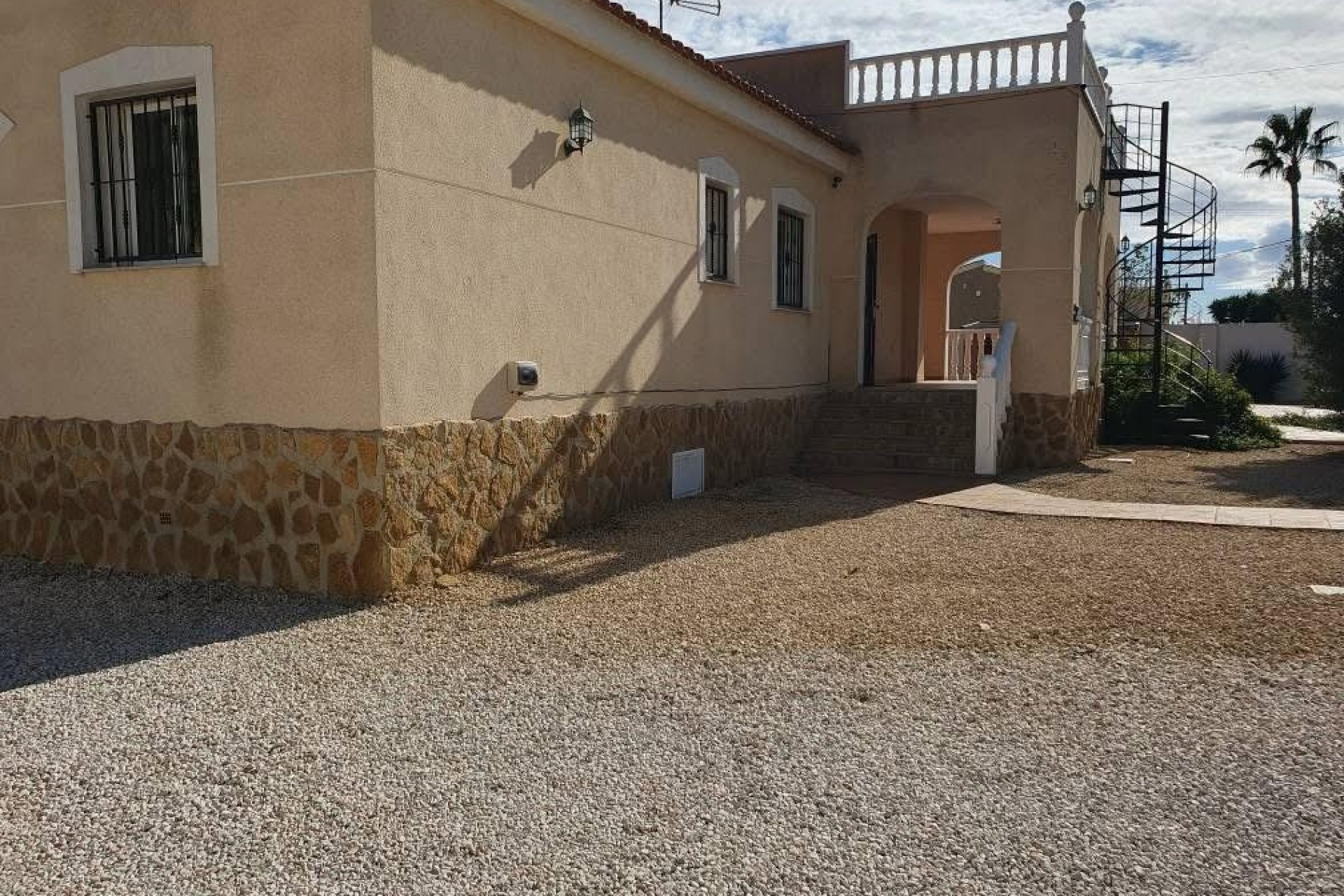 Revente - Maison de campagne -
Alicante