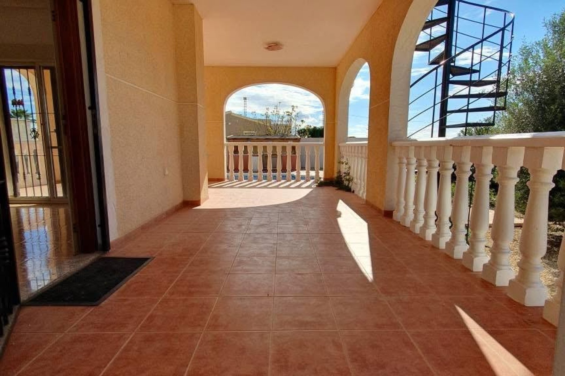 Revente - Maison de campagne -
Alicante