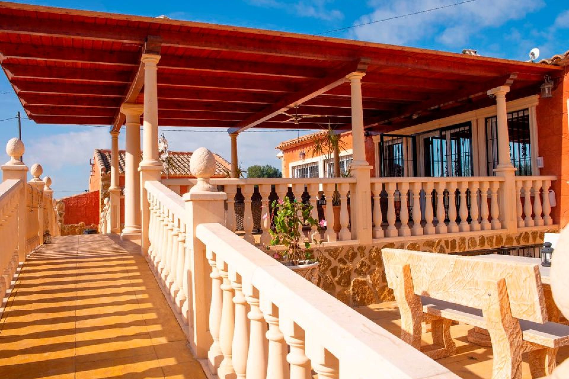 Revente - Maison de campagne -
Alicante