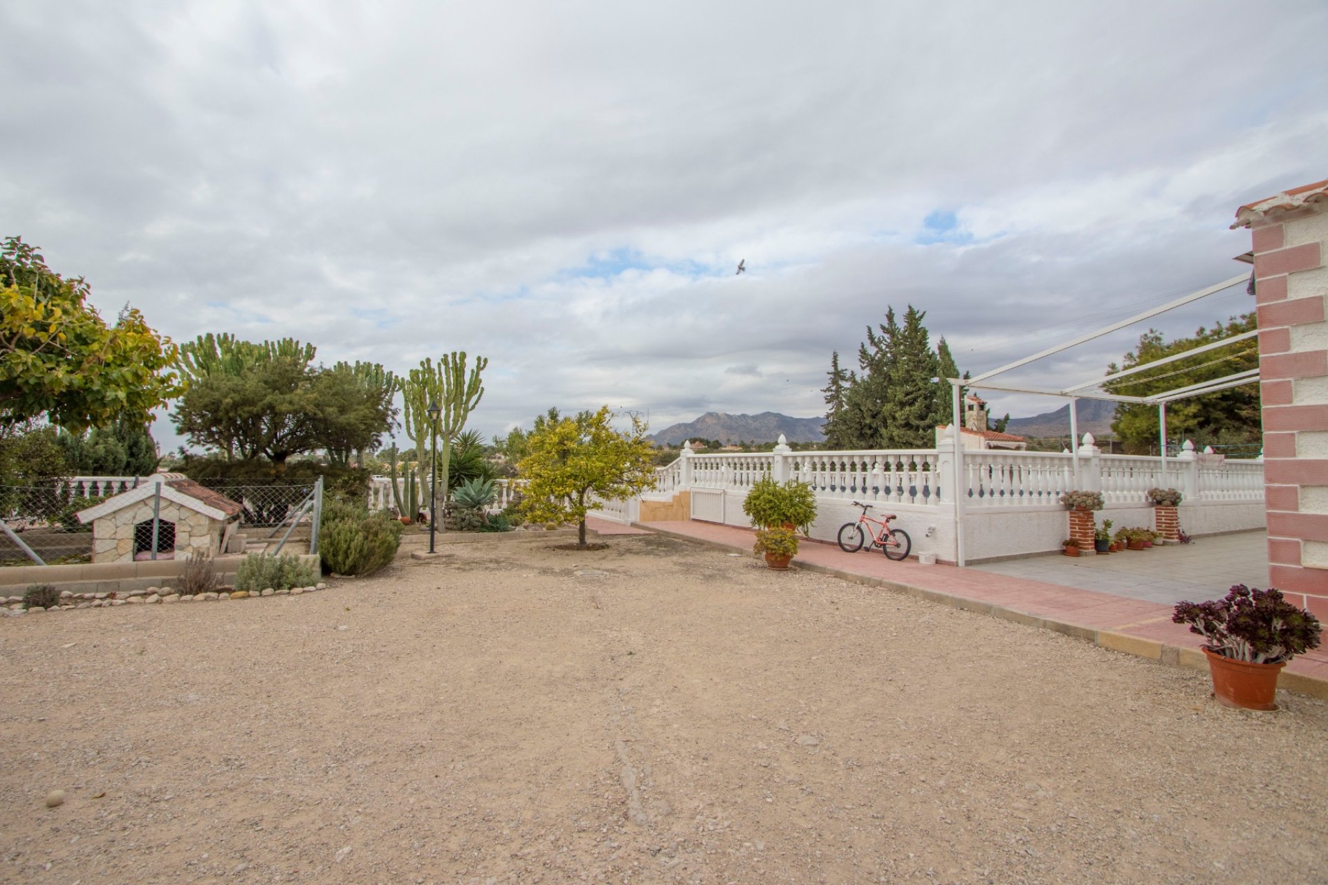 Revente - Maison de campagne -
Alicante