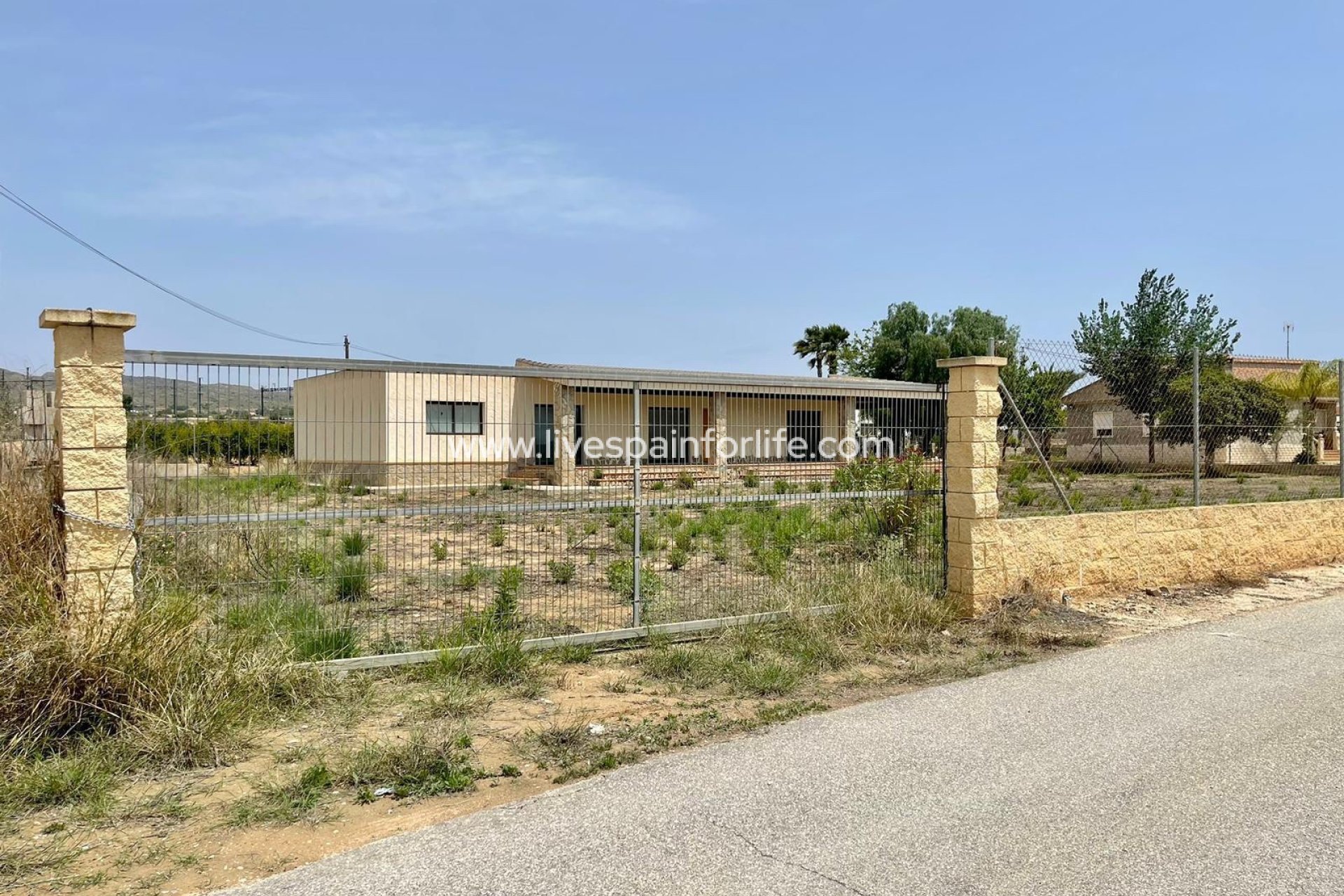 Revente - Maison de campagne -
Alicante