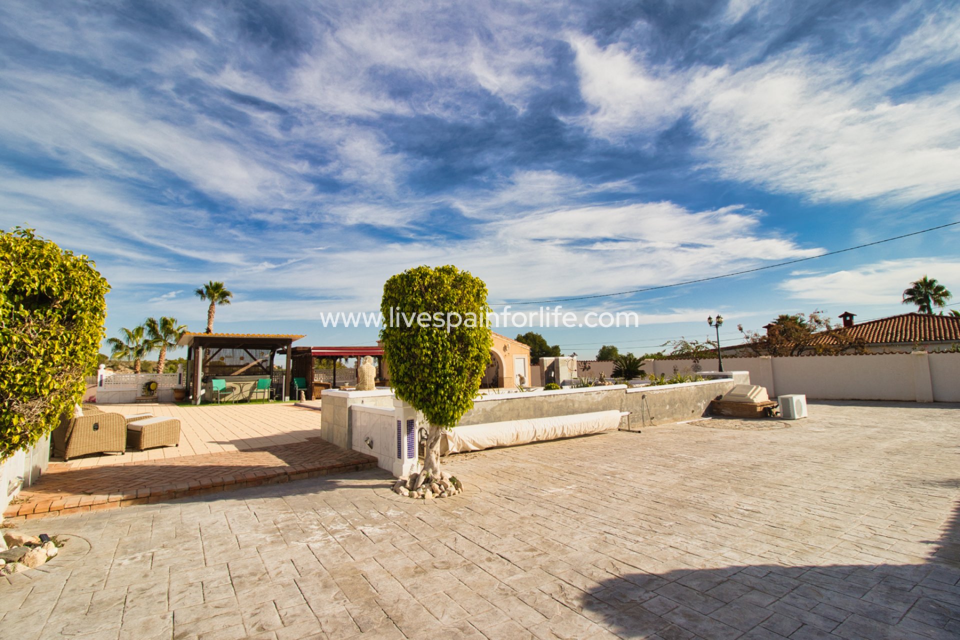 Revente - Maison de campagne -
Alicante