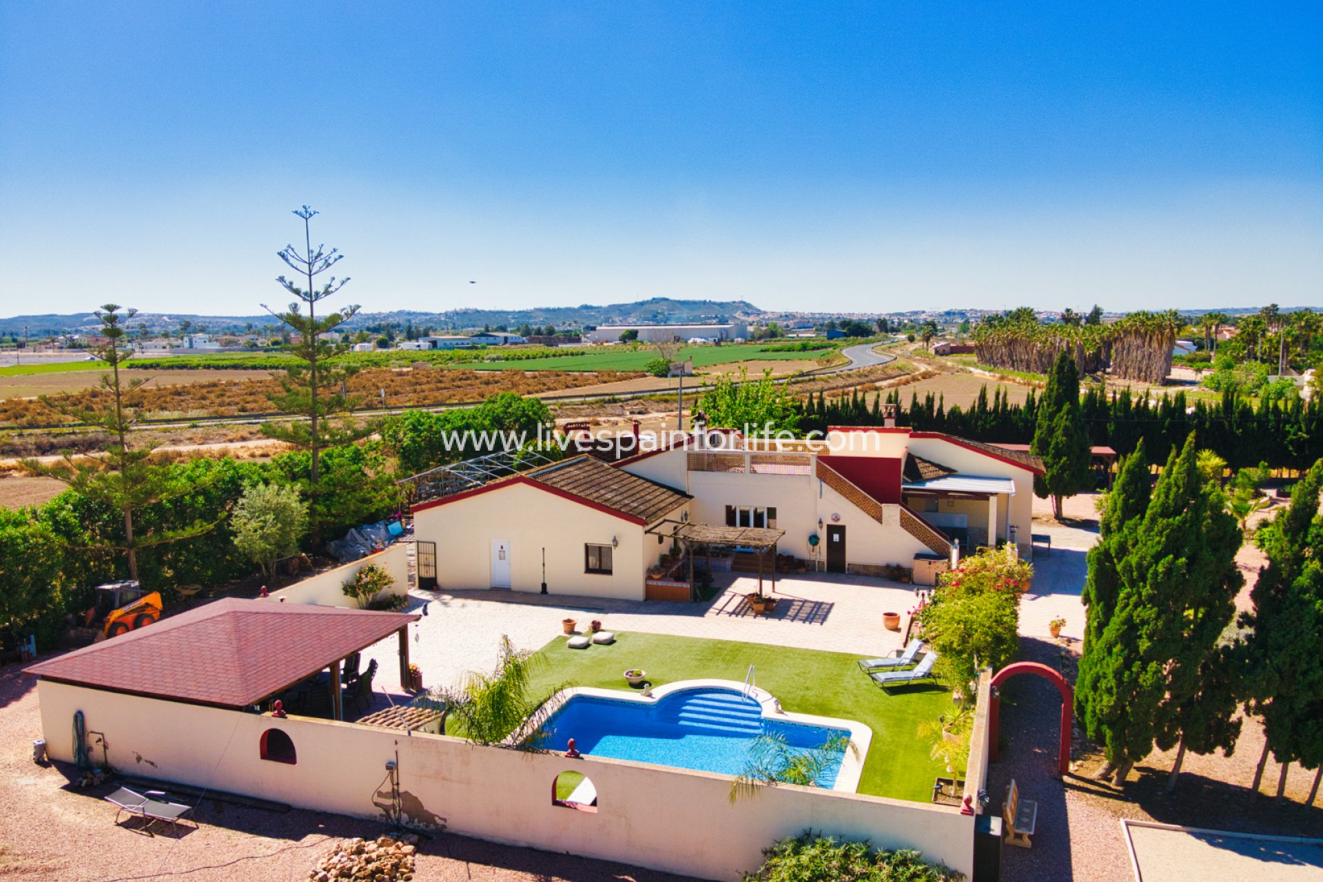 Revente - Maison de campagne -
Alicante