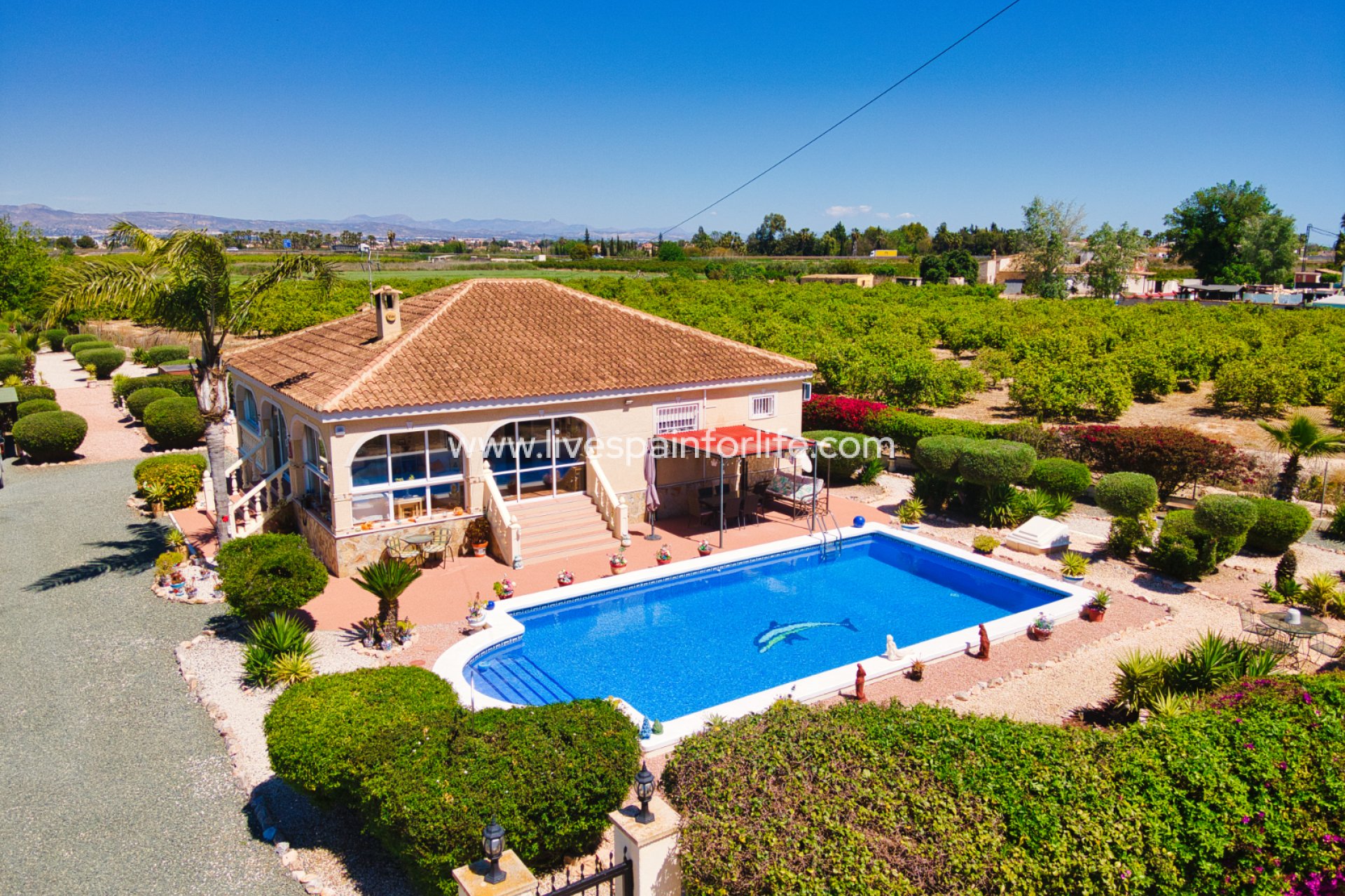 Revente - Maison de campagne -
Alicante