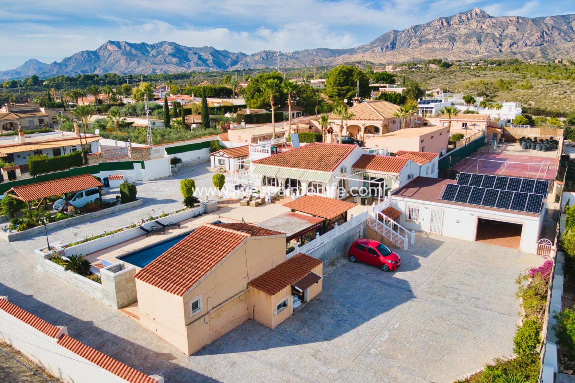 Revente - Maison de campagne -
Alicante